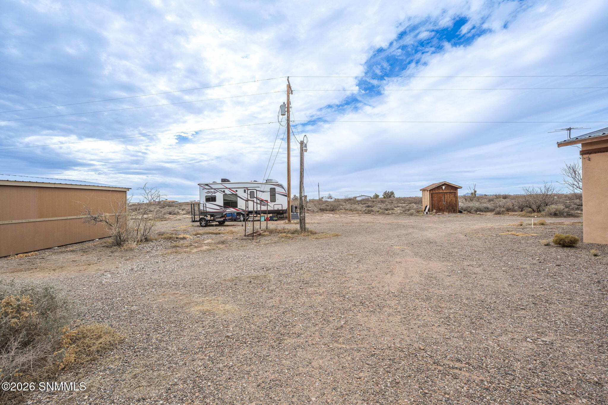 25-web-or-mls-Snappin Homes (DeBaca2920)