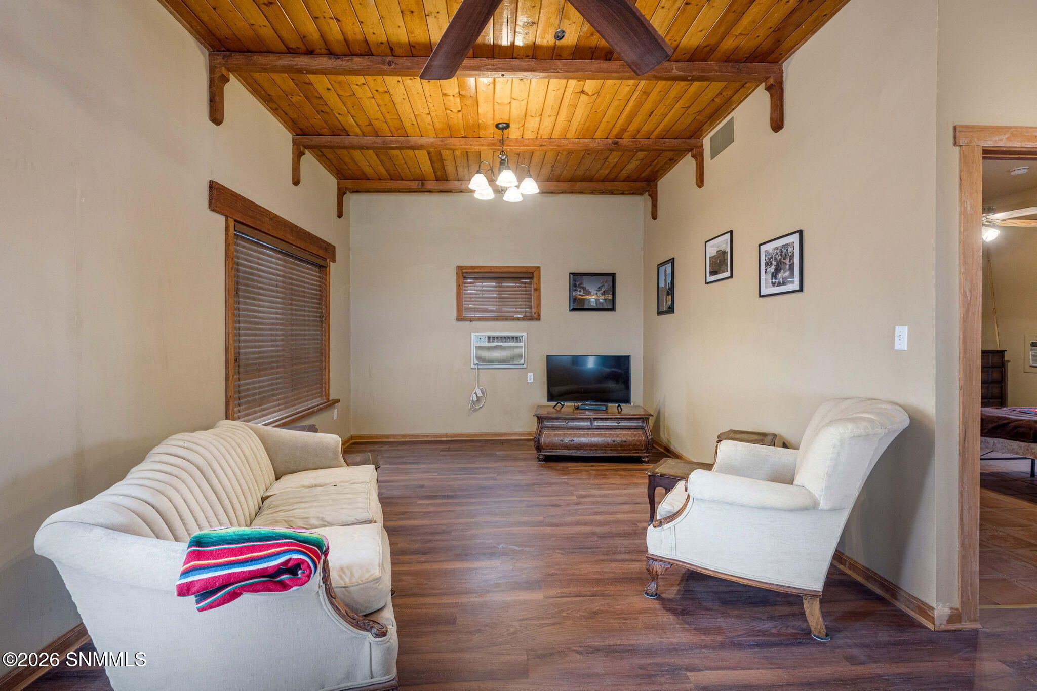 5-web-or-mls-Snappin Homes (DeBaca2920)-