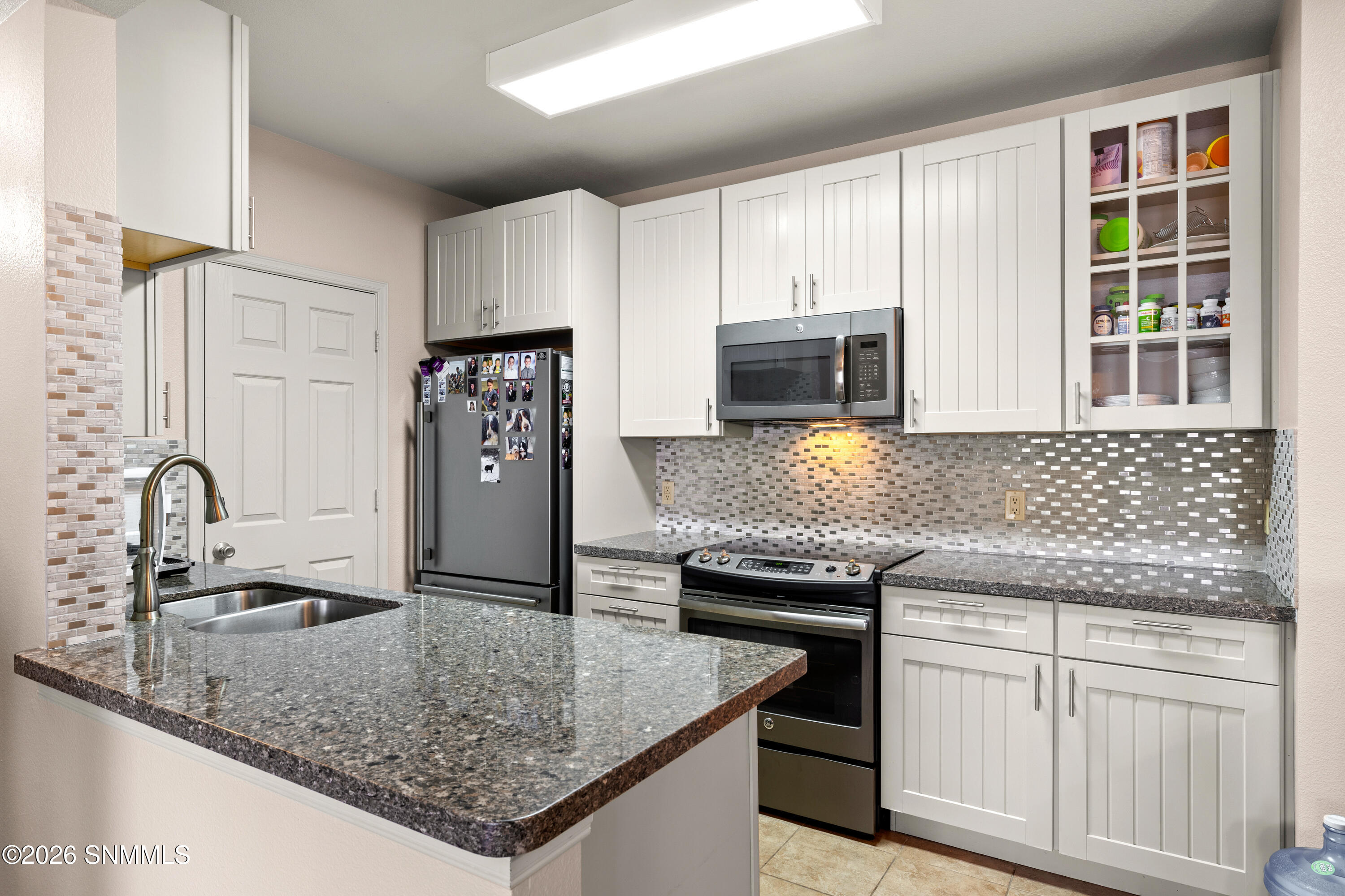 3650-Morningstar-#1502-MLS-Camera-Guy-12