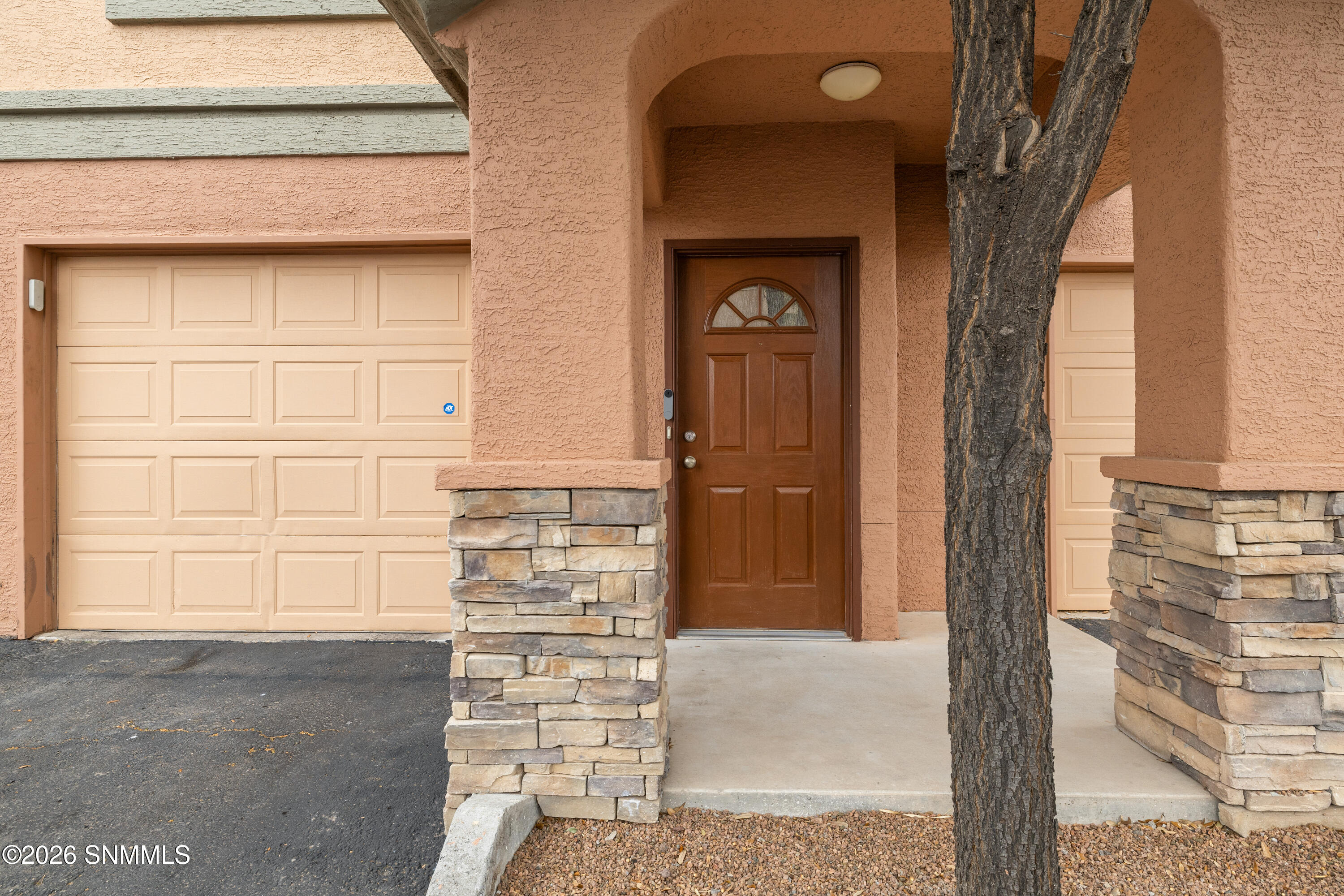 3650-Morningstar-#1502-MLS-Camera-Guy-4