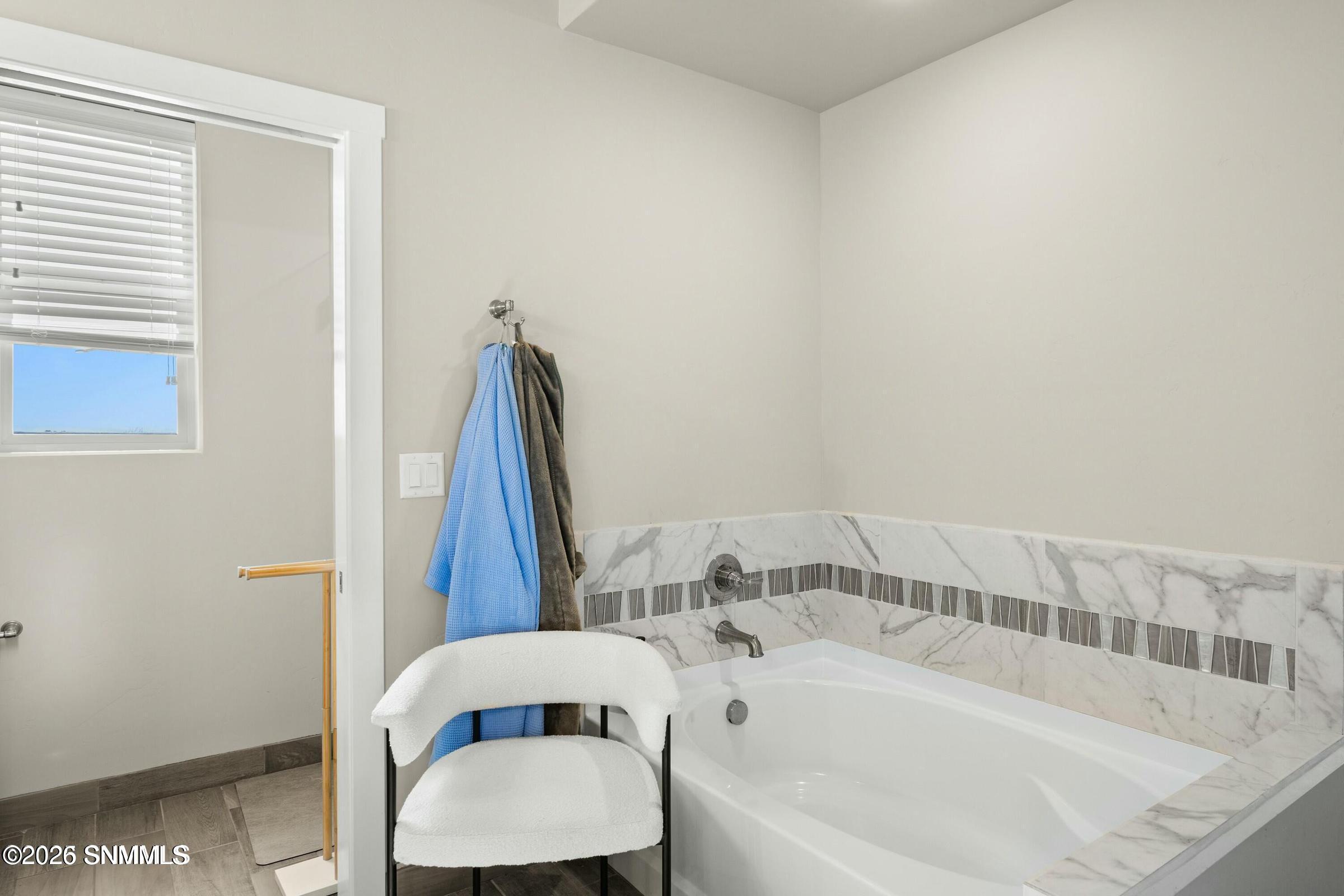 20250111203621273308000000-o