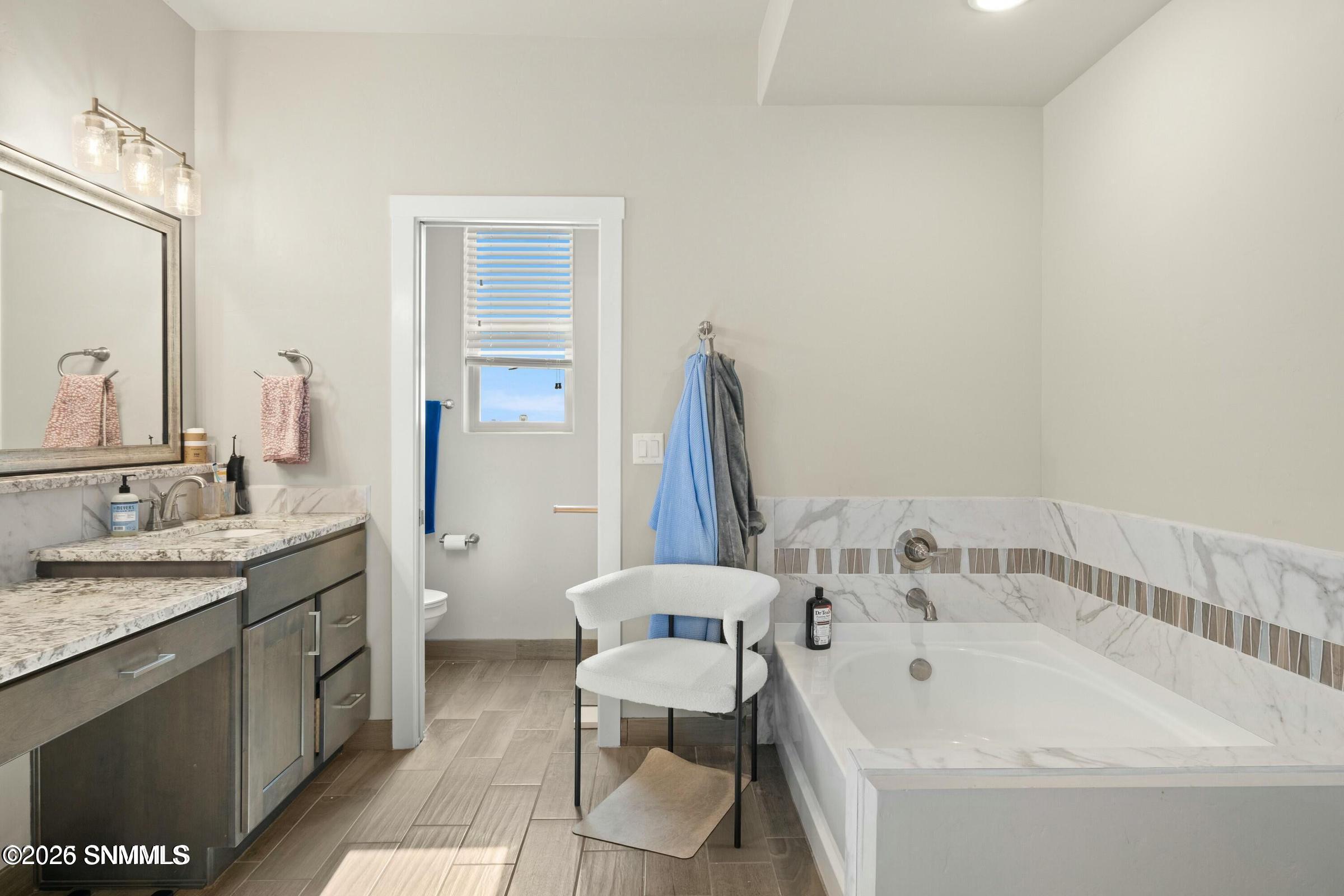 20250111203619957323000000-o