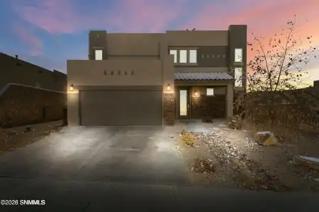 2622 Springs Road, Las Cruces, New Mexico 88011, 4 Bedrooms Bedrooms, ,2.5 BathroomsBathrooms,Residential,For Sale,Springs,2601147