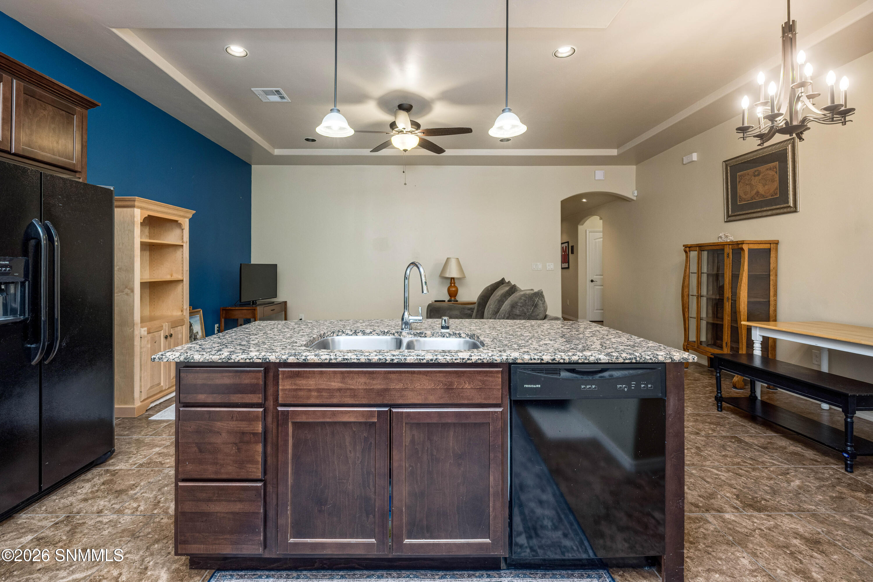 Snappin Homes (Tayvis3988)-22