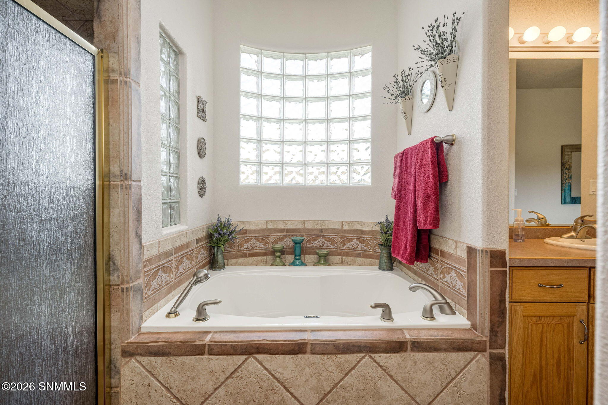 55-web-or-mls-Snappin Homes (VistaDelVal