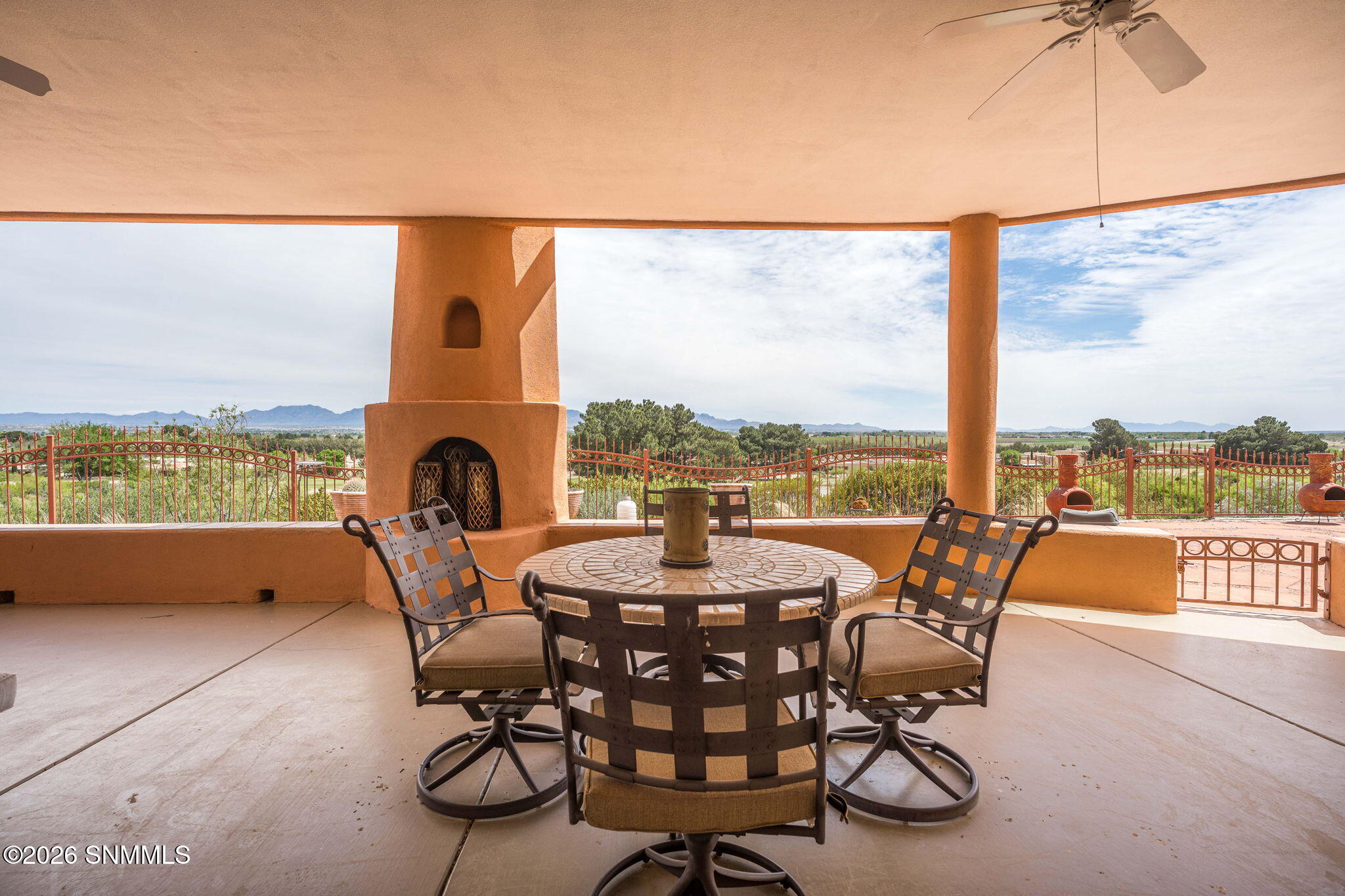 61-web-or-mls-Snappin Homes (VistaDelVal