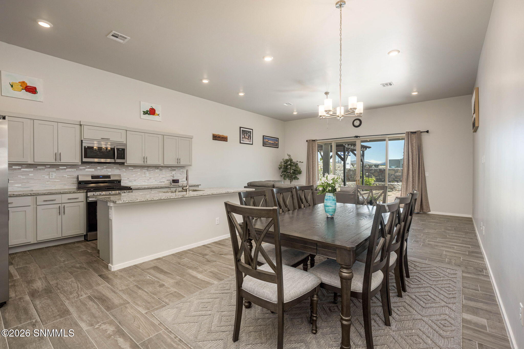 6-web-or-mls-Snappin Homes (WildSky6152)