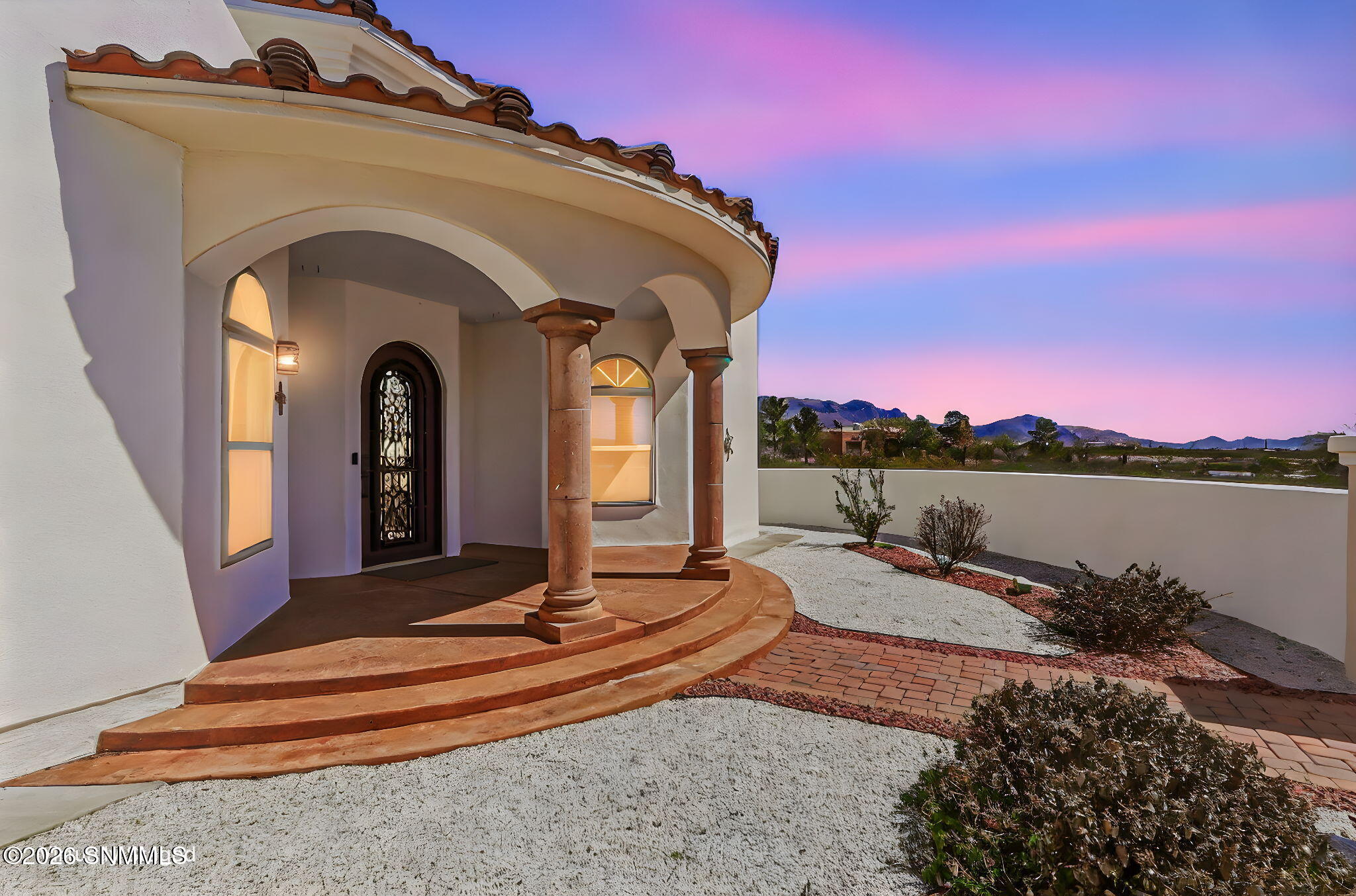 52-web-or-mls-IMG_4640 day to dusk