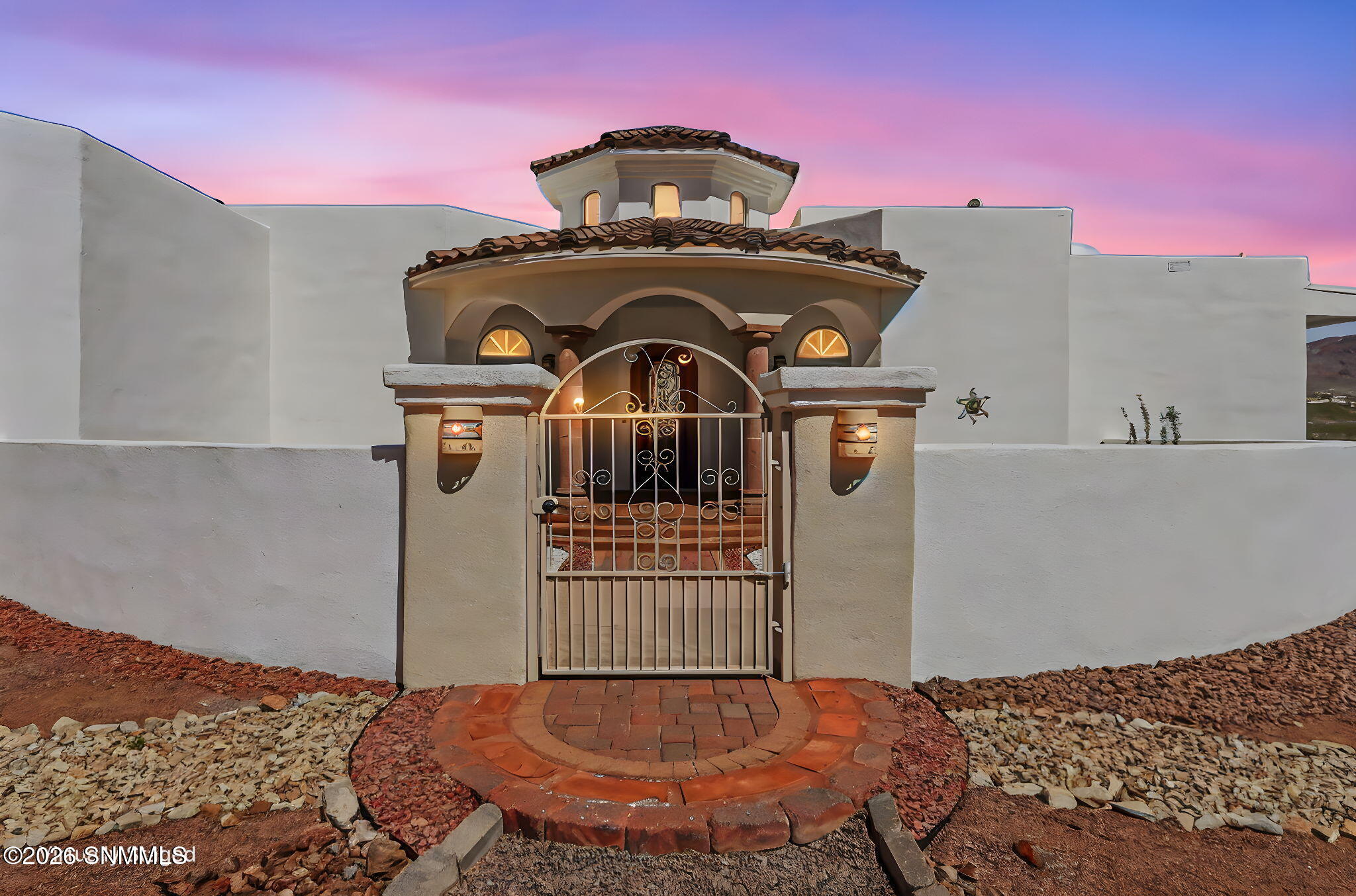 48-web-or-mls-IMG_4619 day to dusk