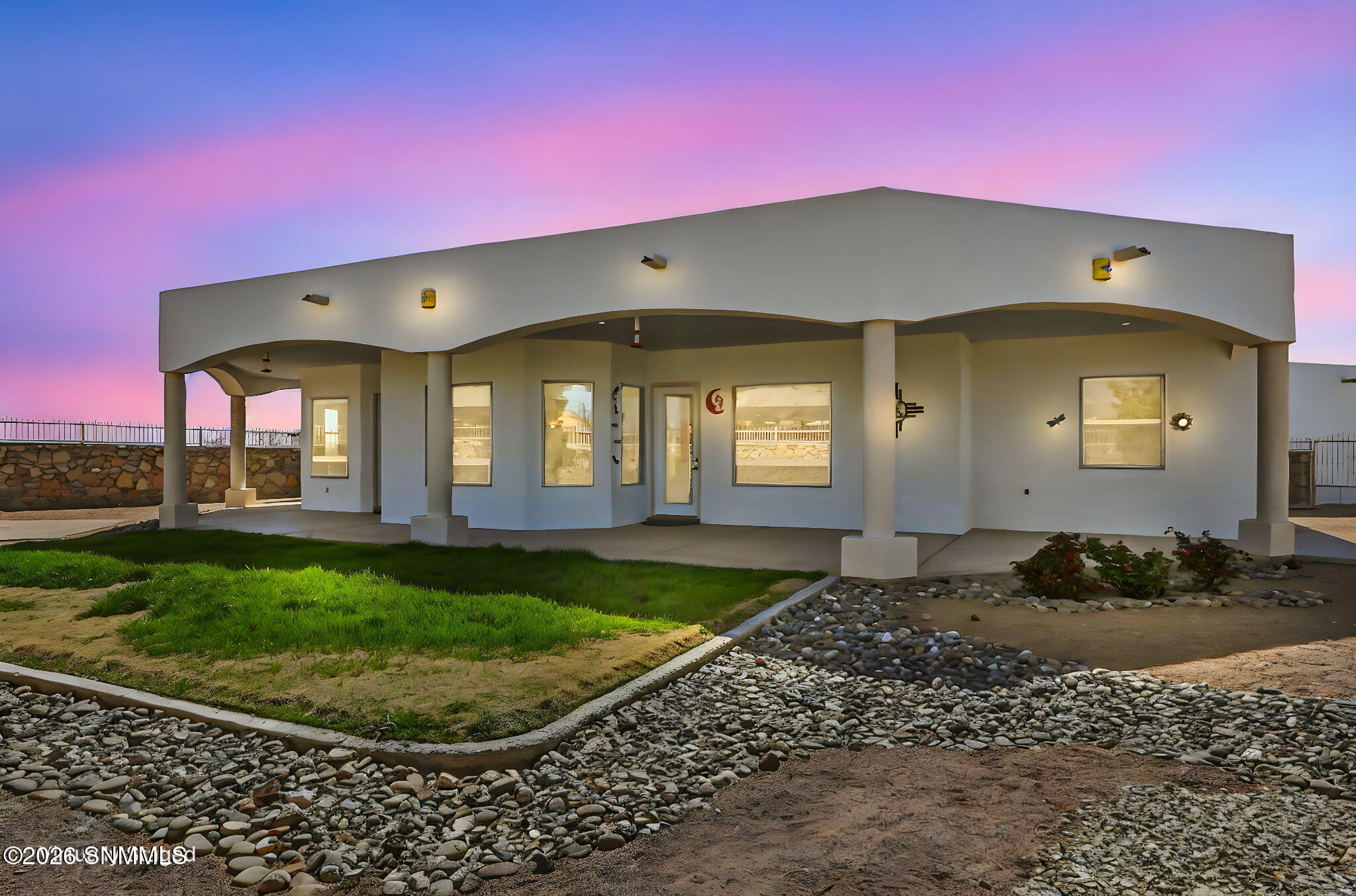 82-web-or-mls-IMG_4920 day to dusk