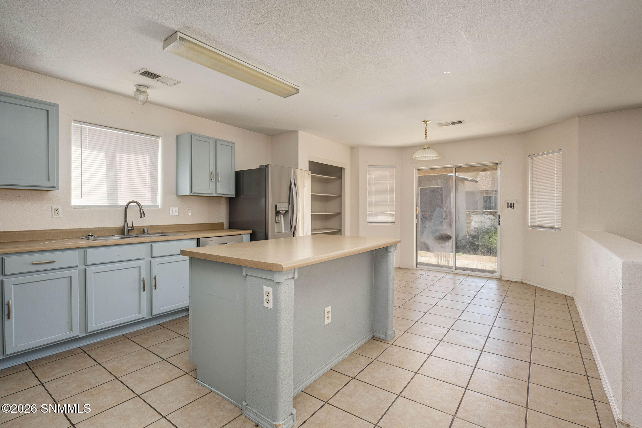 7_Patty Olson_Blue Mountain_Las Cruces