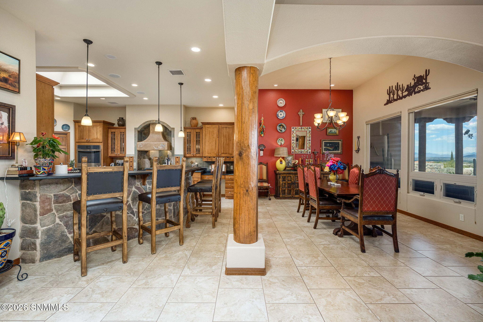 16-web-or-mls-Snappin Homes (Constitutio