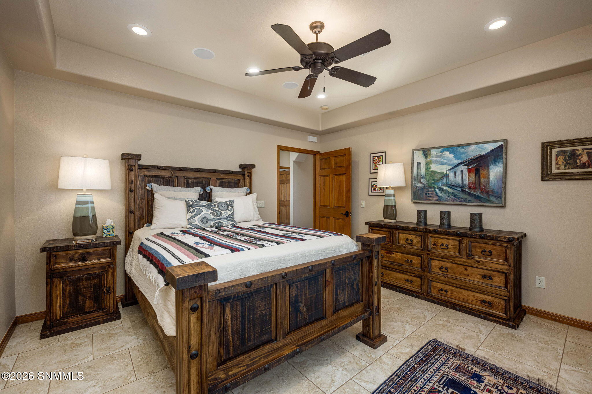 54-web-or-mls-Snappin Homes (Constitutio