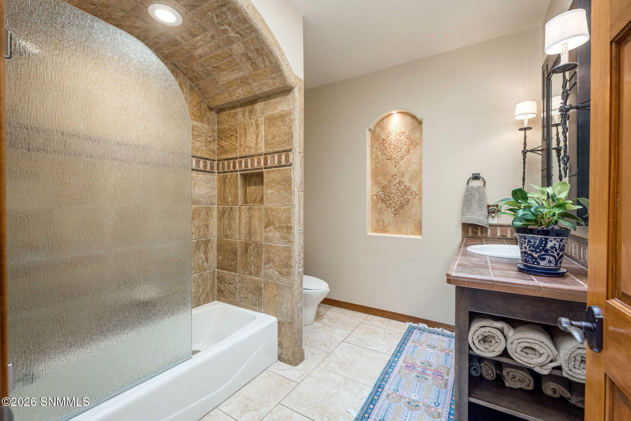 55-web-or-mls-Snappin Homes (Constitutio