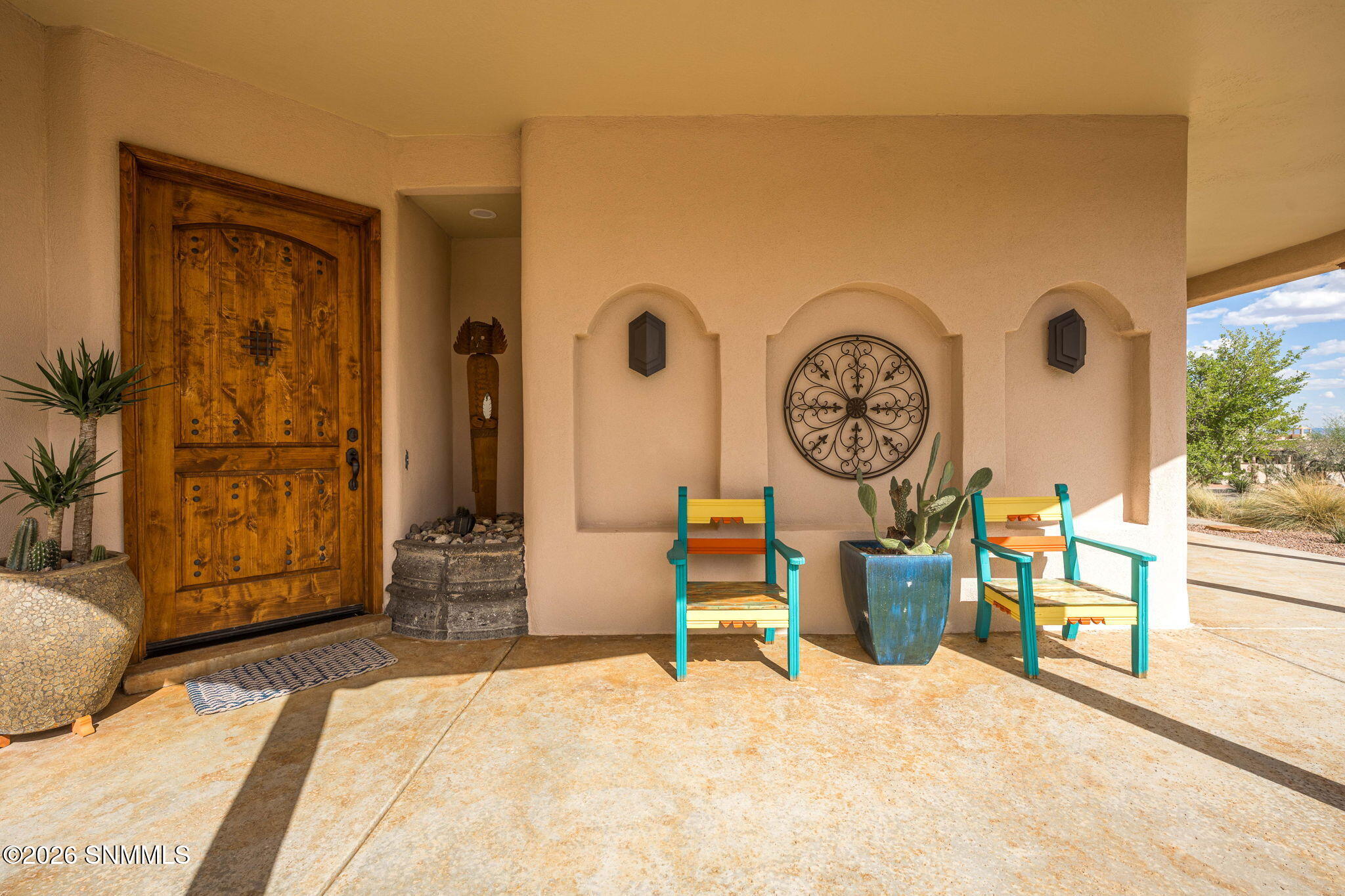 5-web-or-mls-Snappin Homes (Constitution