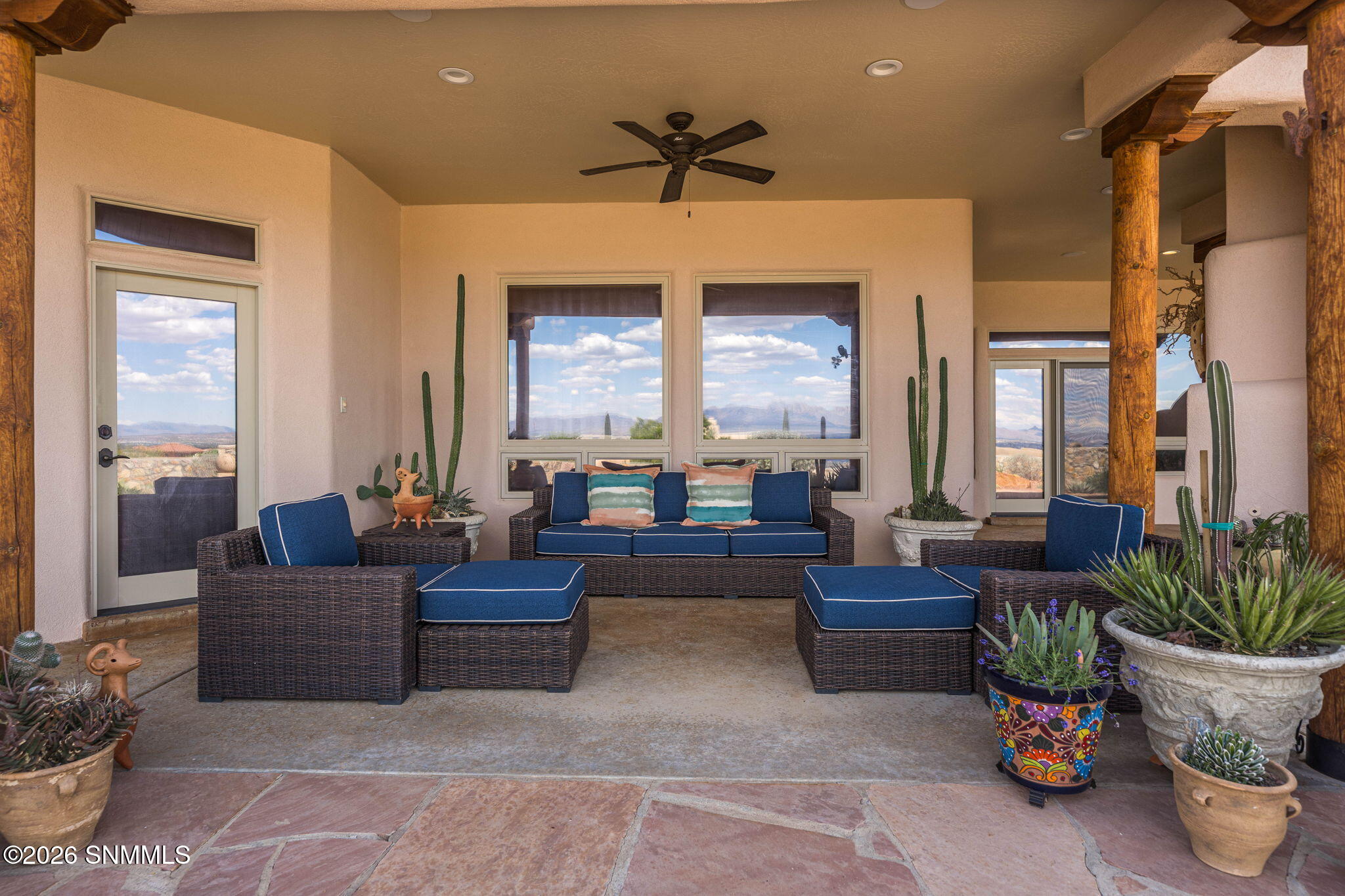 67-web-or-mls-Snappin Homes (Constitutio