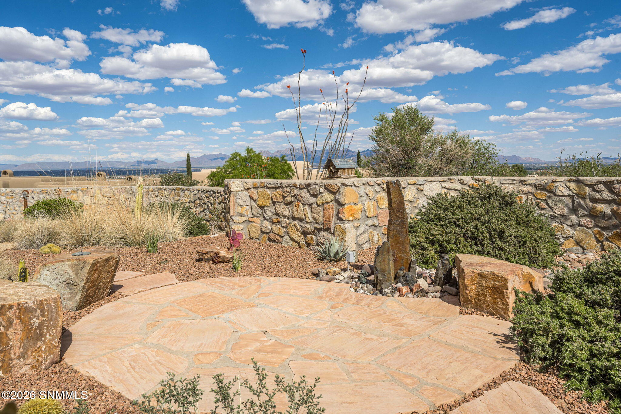 71-web-or-mls-Snappin Homes (Constitutio