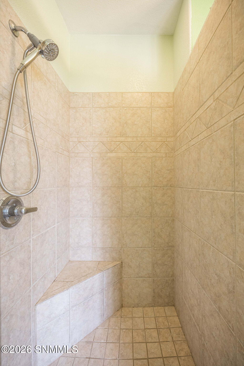 26-web-or-mls-Snappin Homes (Millennium2