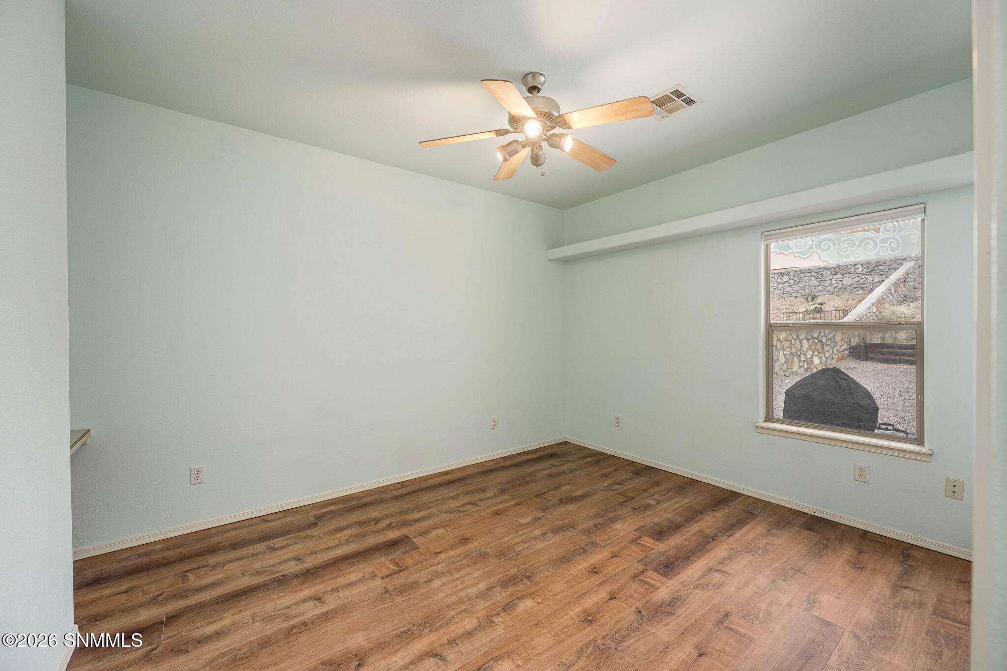 32-web-or-mls-Snappin Homes (Millennium2