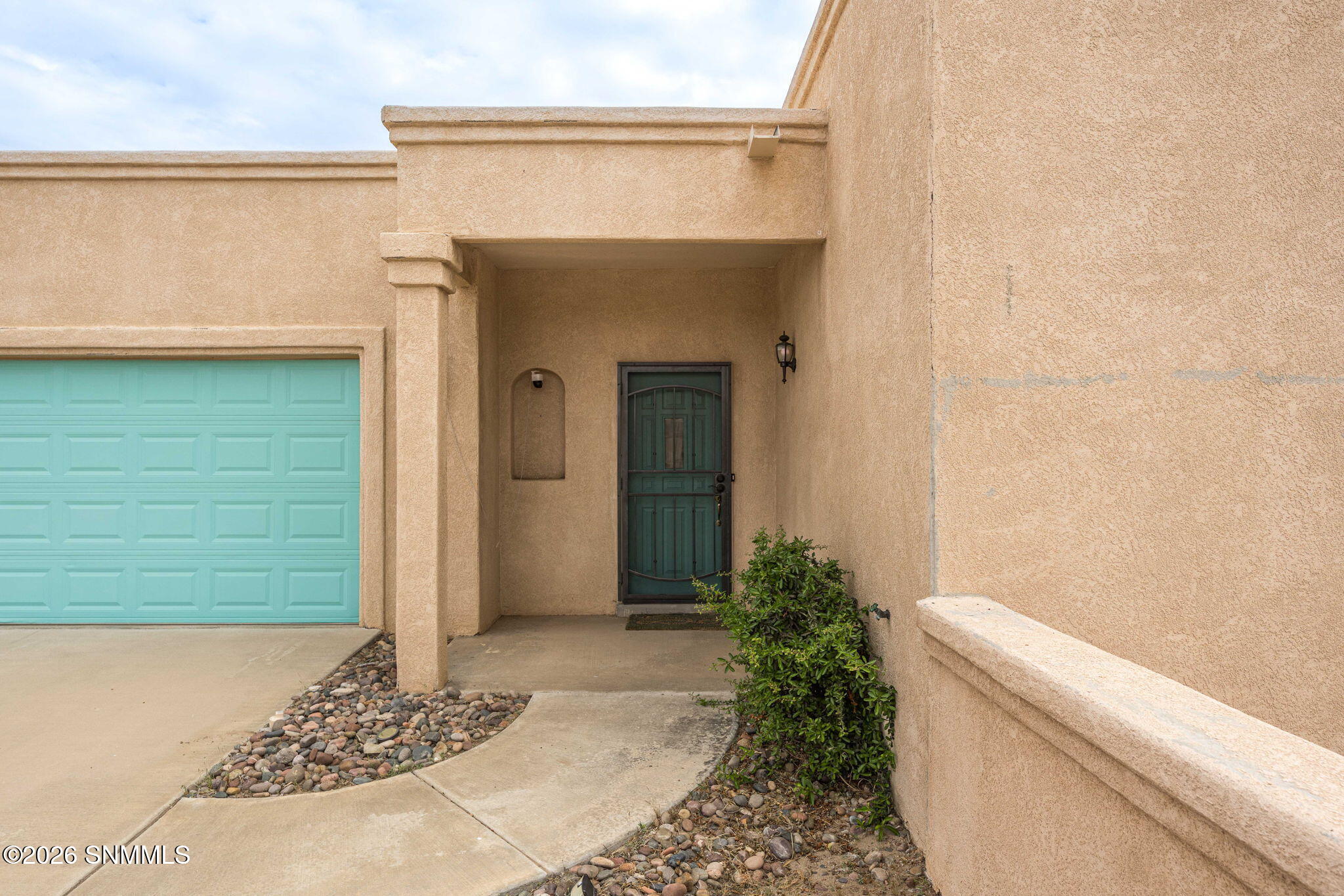 4-web-or-mls-Snappin Homes (Millennium25