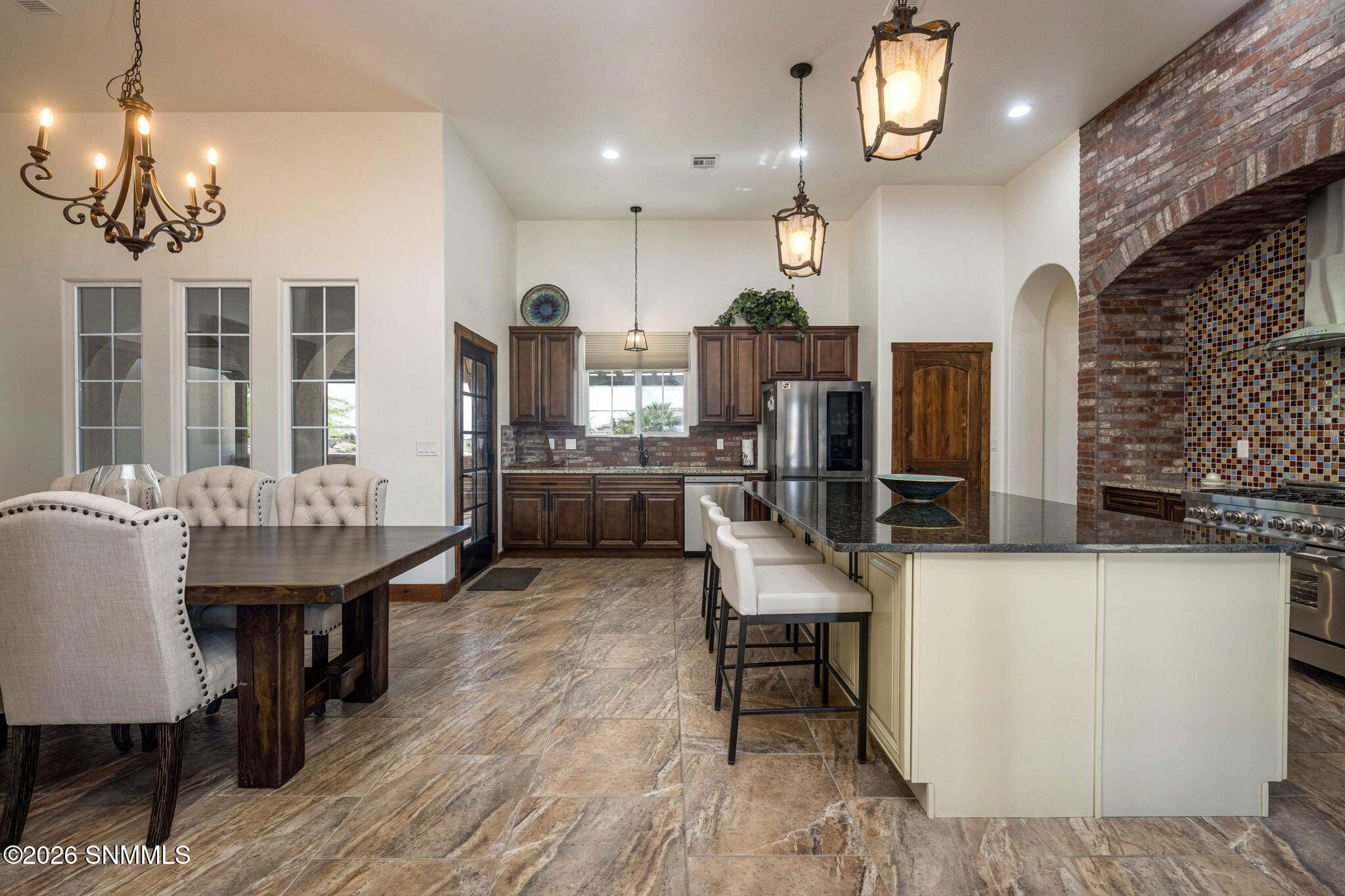 13-web-or-mls-Snappin Homes (LazoDelNort