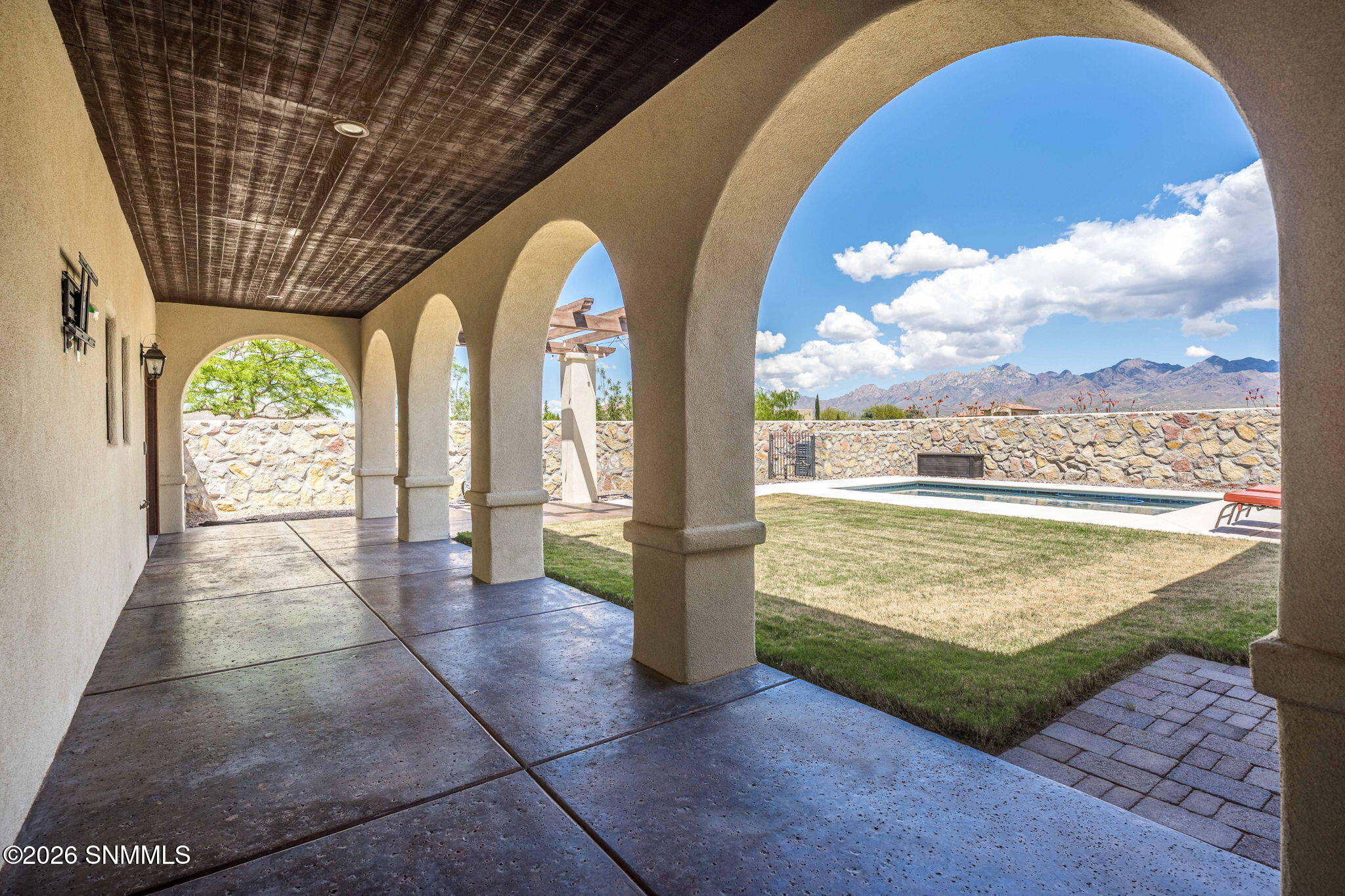 57-web-or-mls-Snappin Homes (LazoDelNort