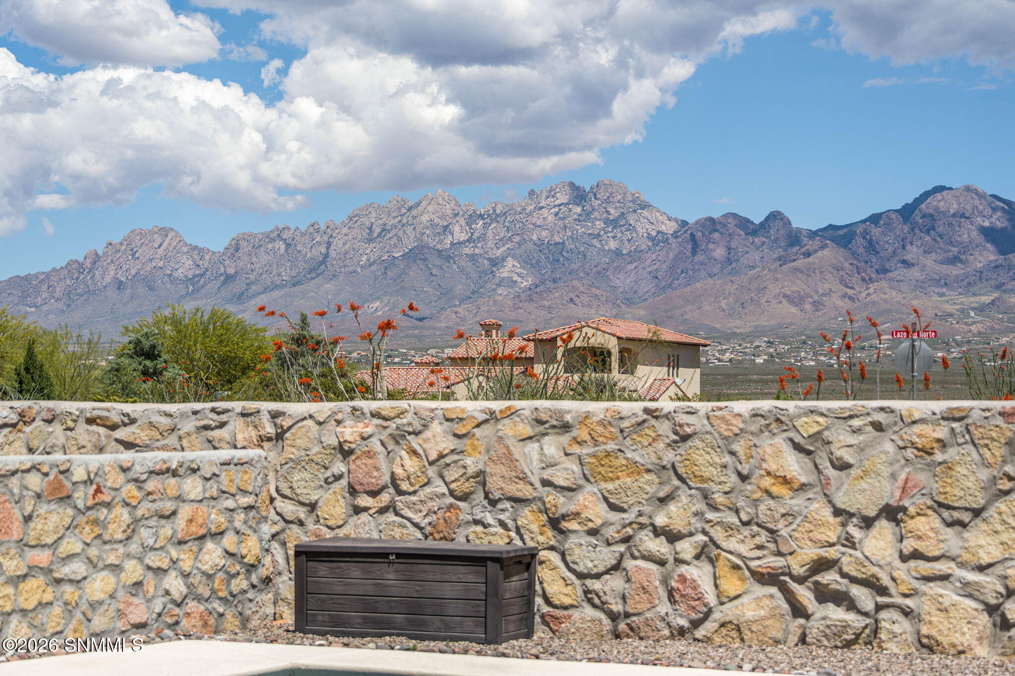 63-web-or-mls-Snappin Homes (LazoDelNort