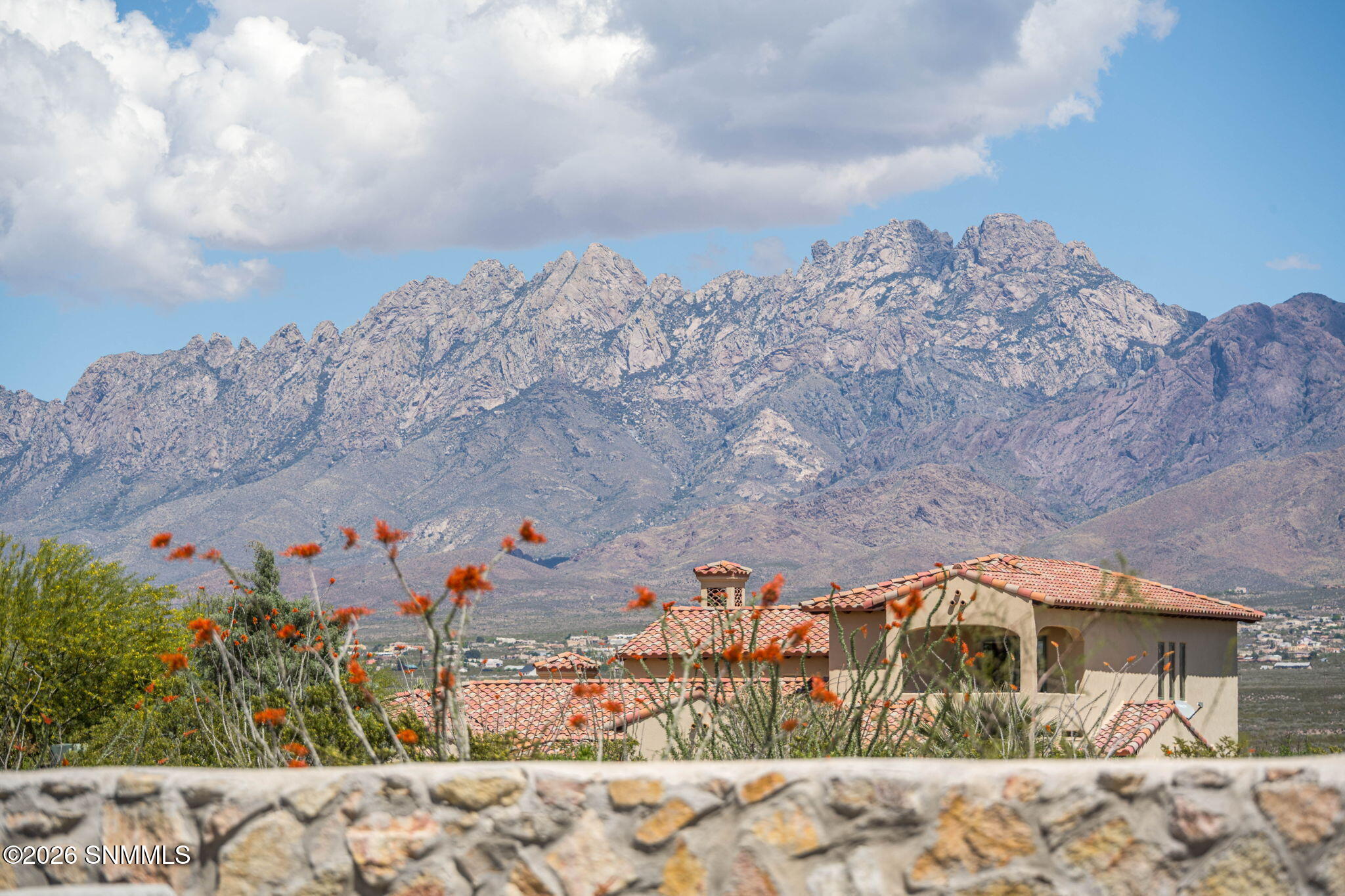 64-web-or-mls-Snappin Homes (LazoDelNort