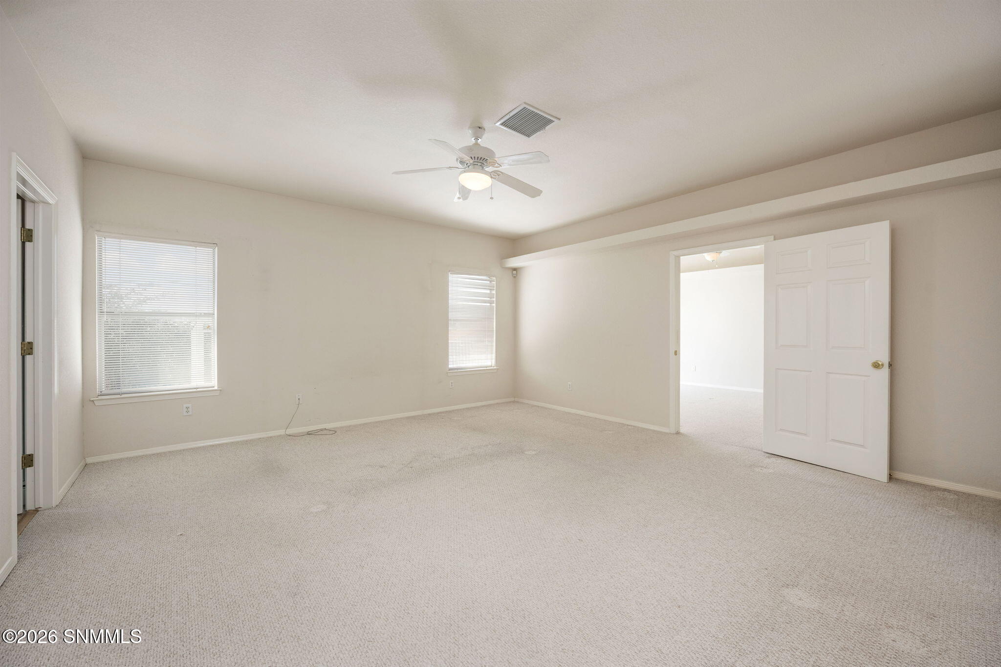 27-web-or-mls-Desert Greens 2122-112