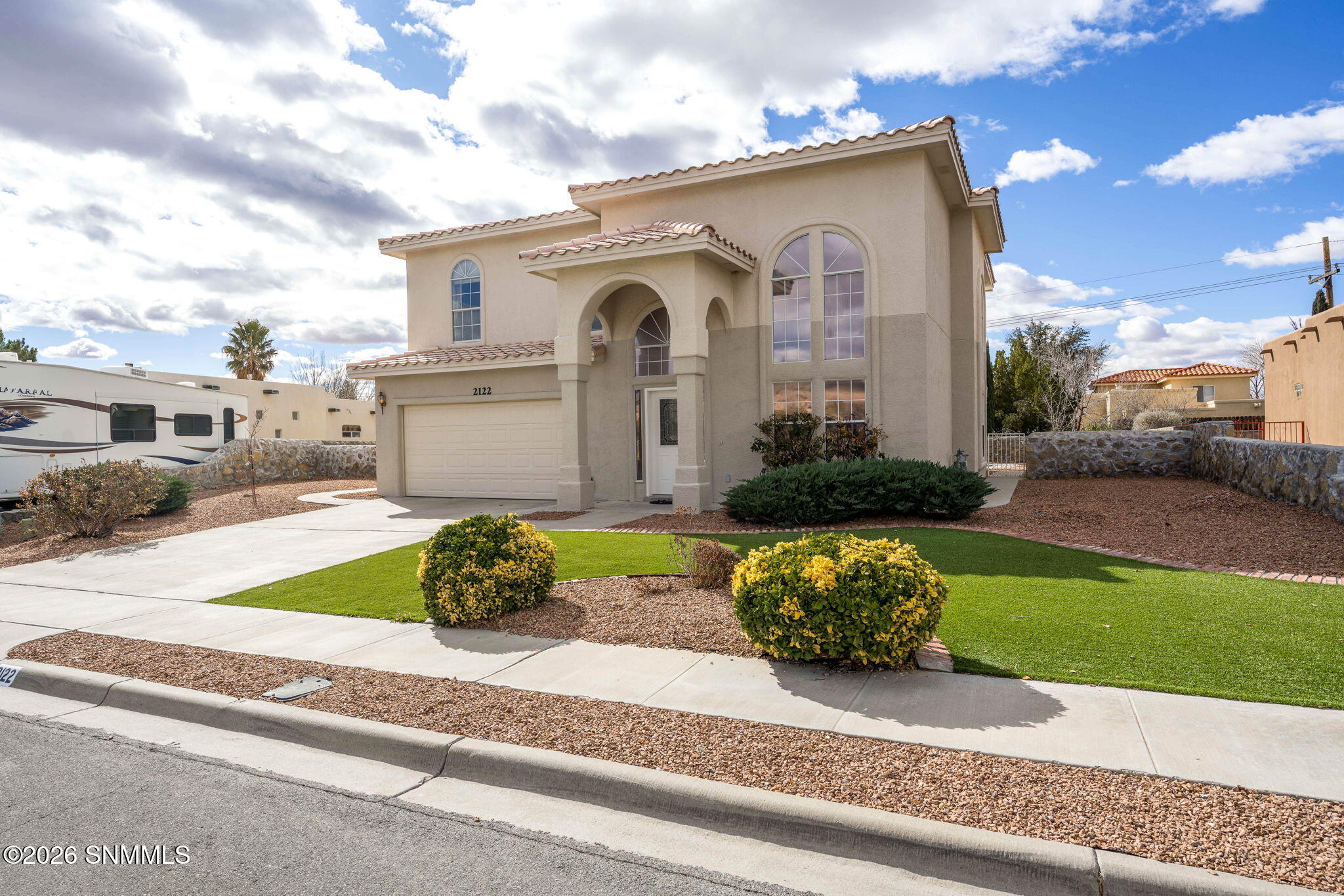4-web-or-mls-Desert Greens 2122-4
