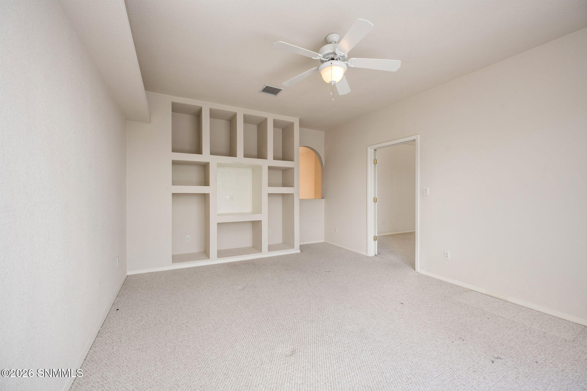 37-web-or-mls-Desert Greens 2122-144