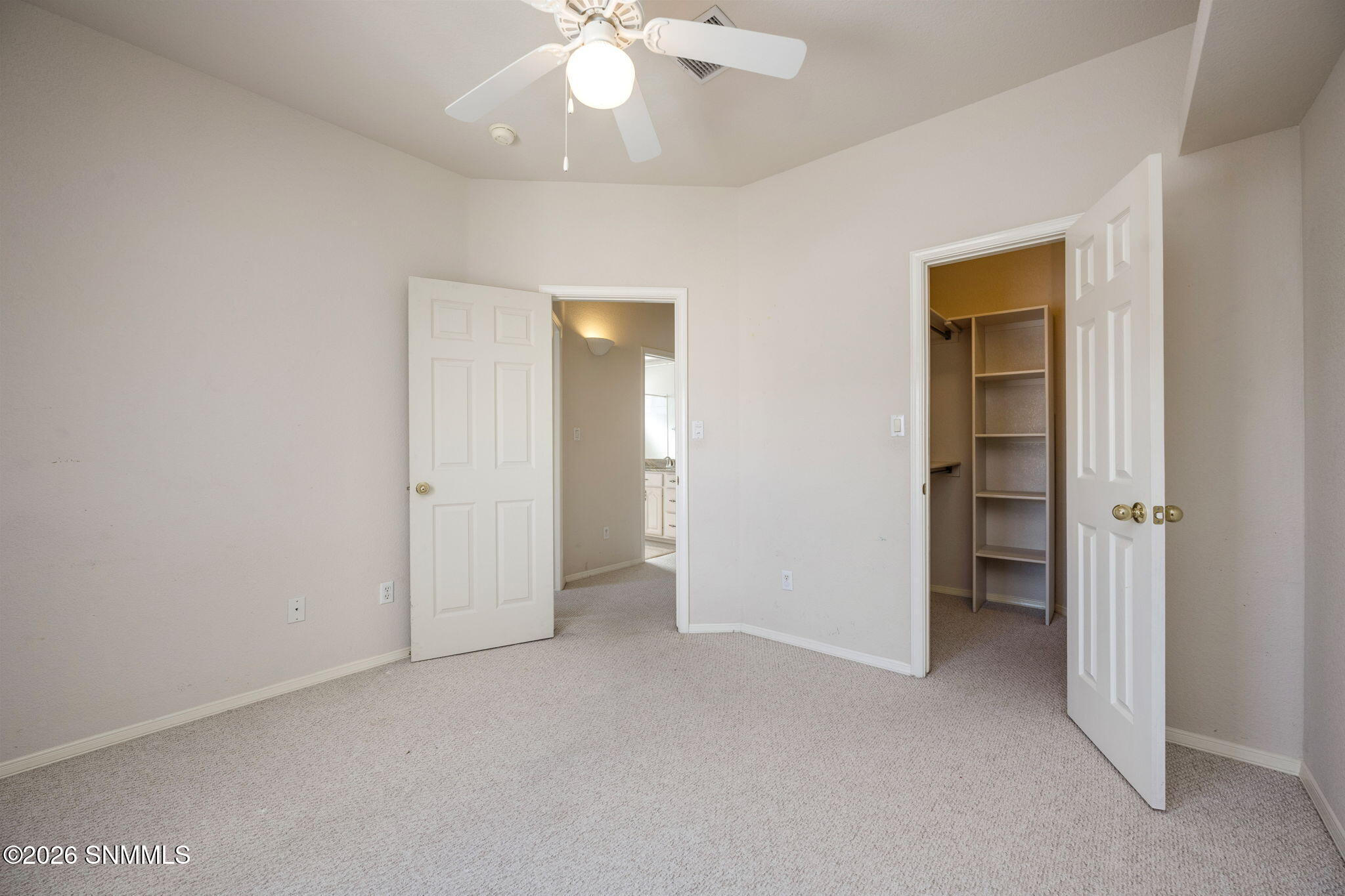 42-web-or-mls-Desert Greens 2122-160