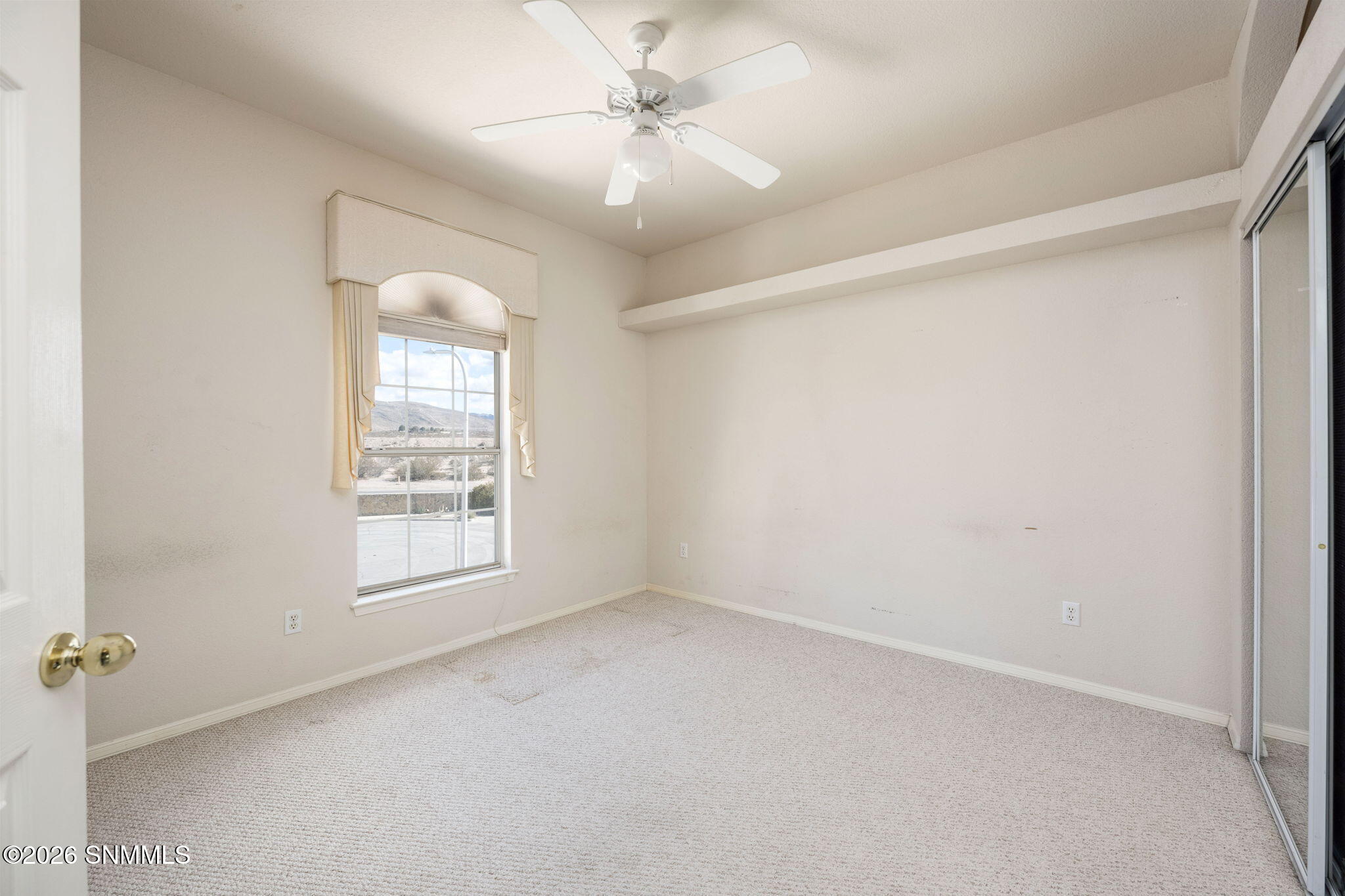 44-web-or-mls-Desert Greens 2122-166