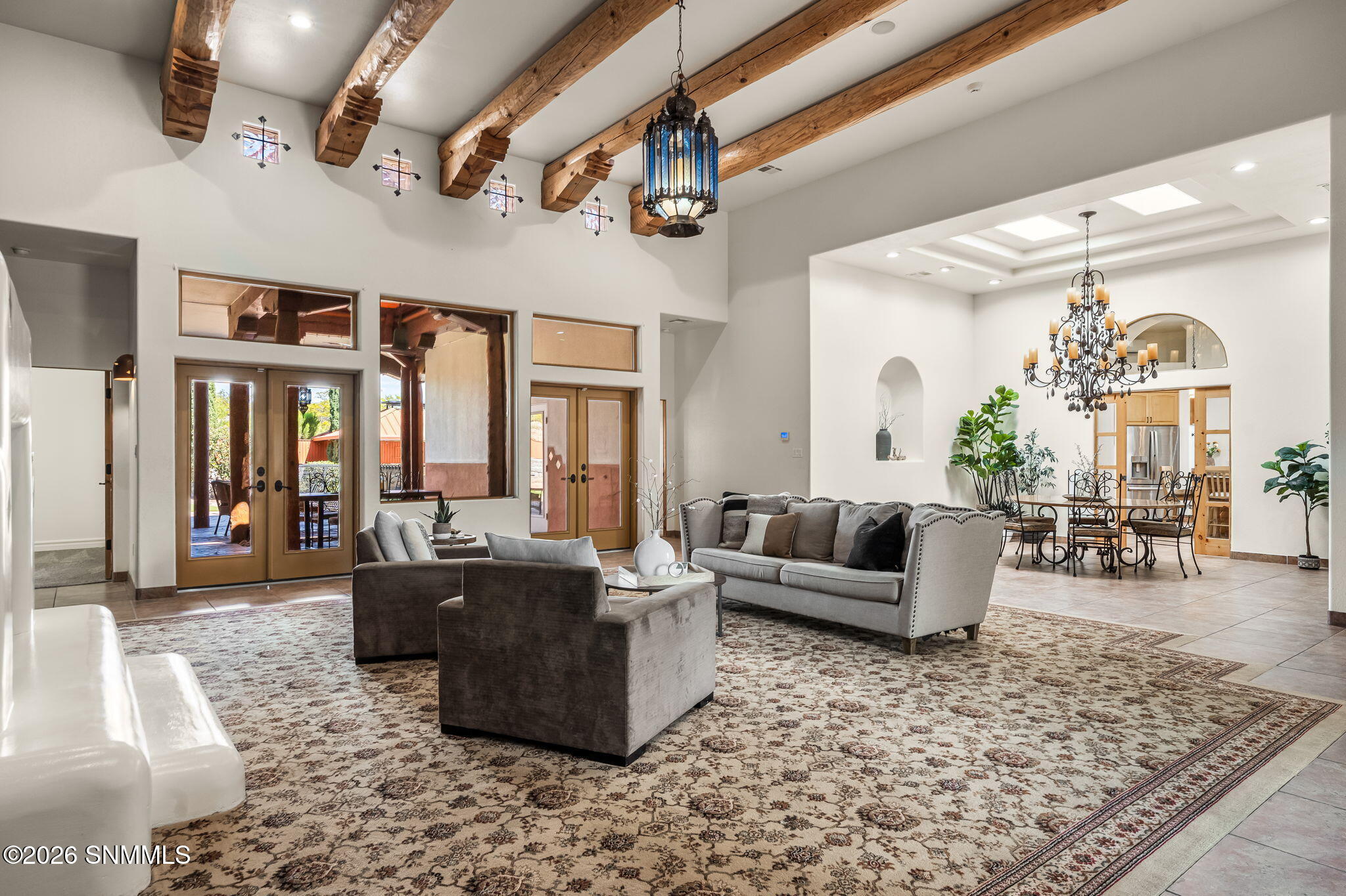 12-web-or-mls-5531-superstition-dr