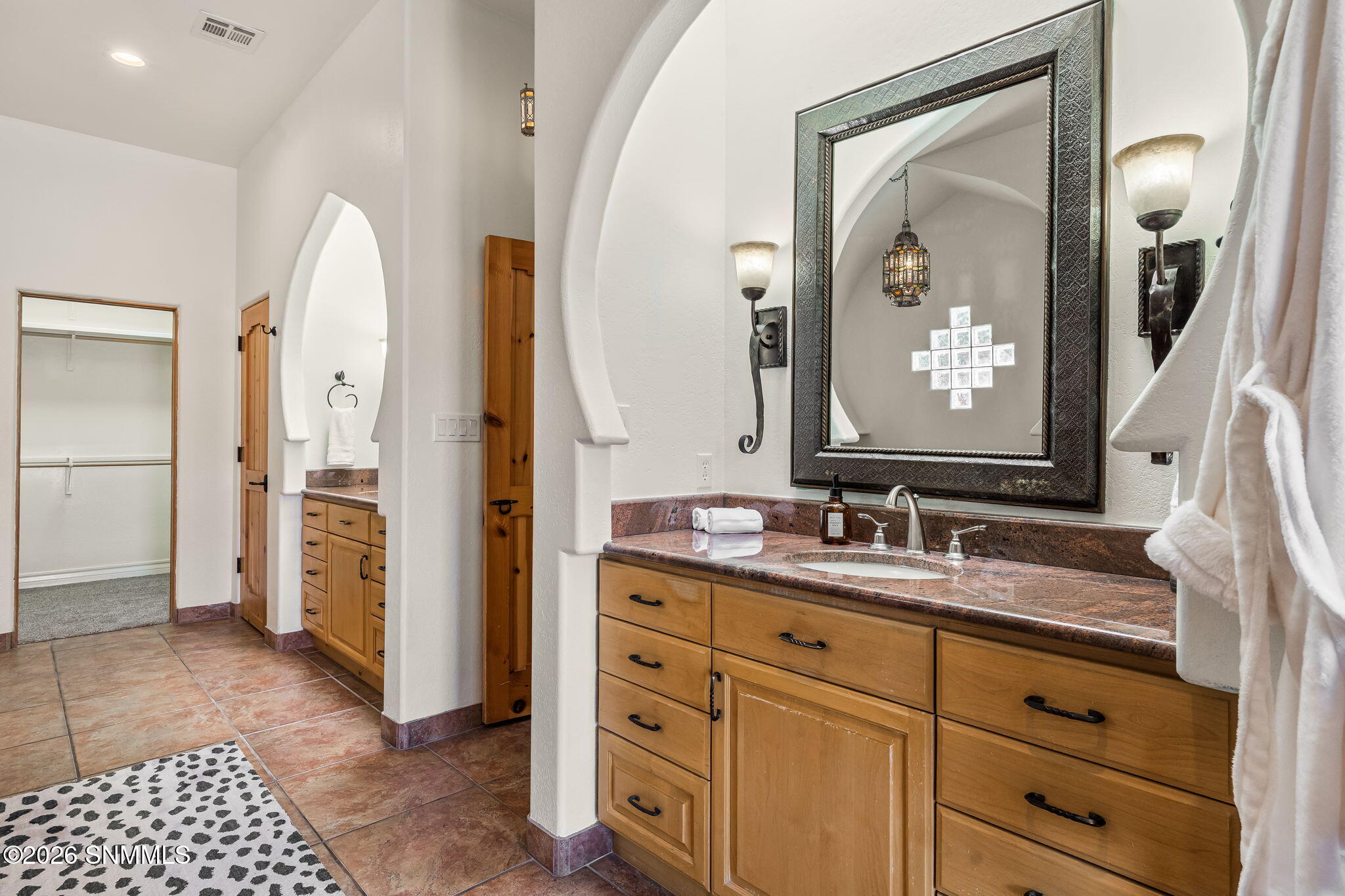 33-web-or-mls-5531-superstition-dr