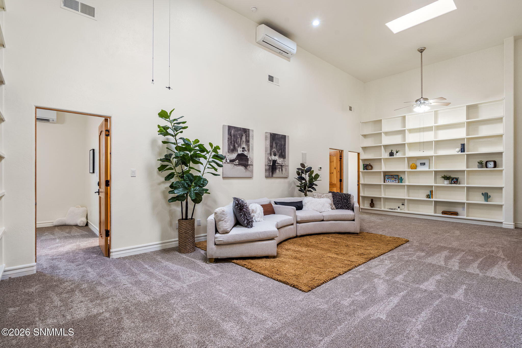 48-web-or-mls-5531-superstition-dr