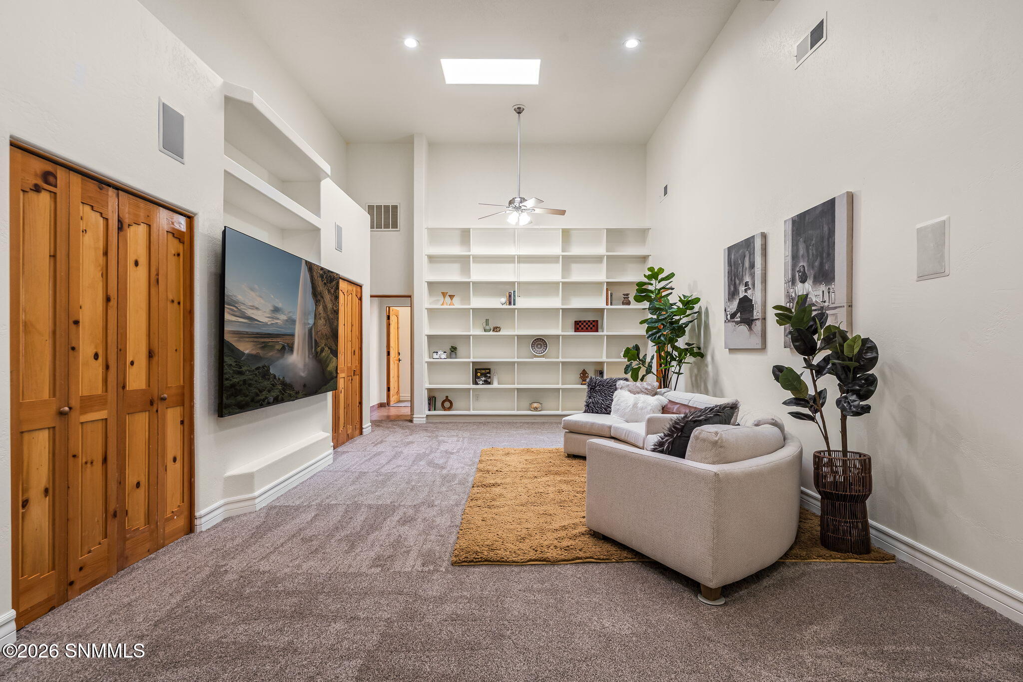 50-web-or-mls-5531-superstition-dr