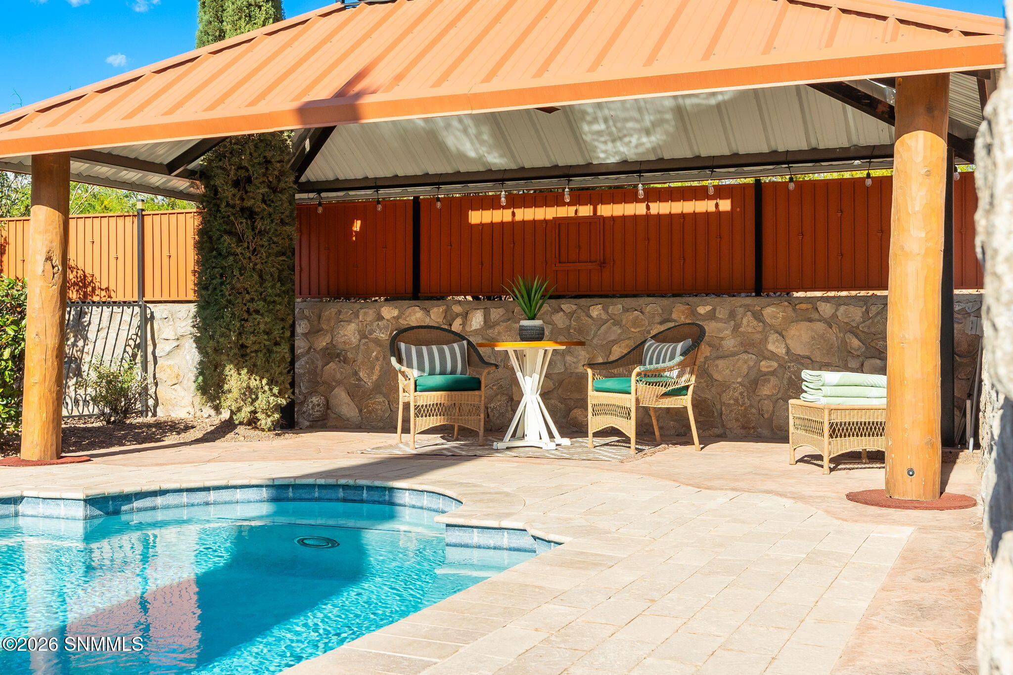 71-web-or-mls-5531-superstition-dr