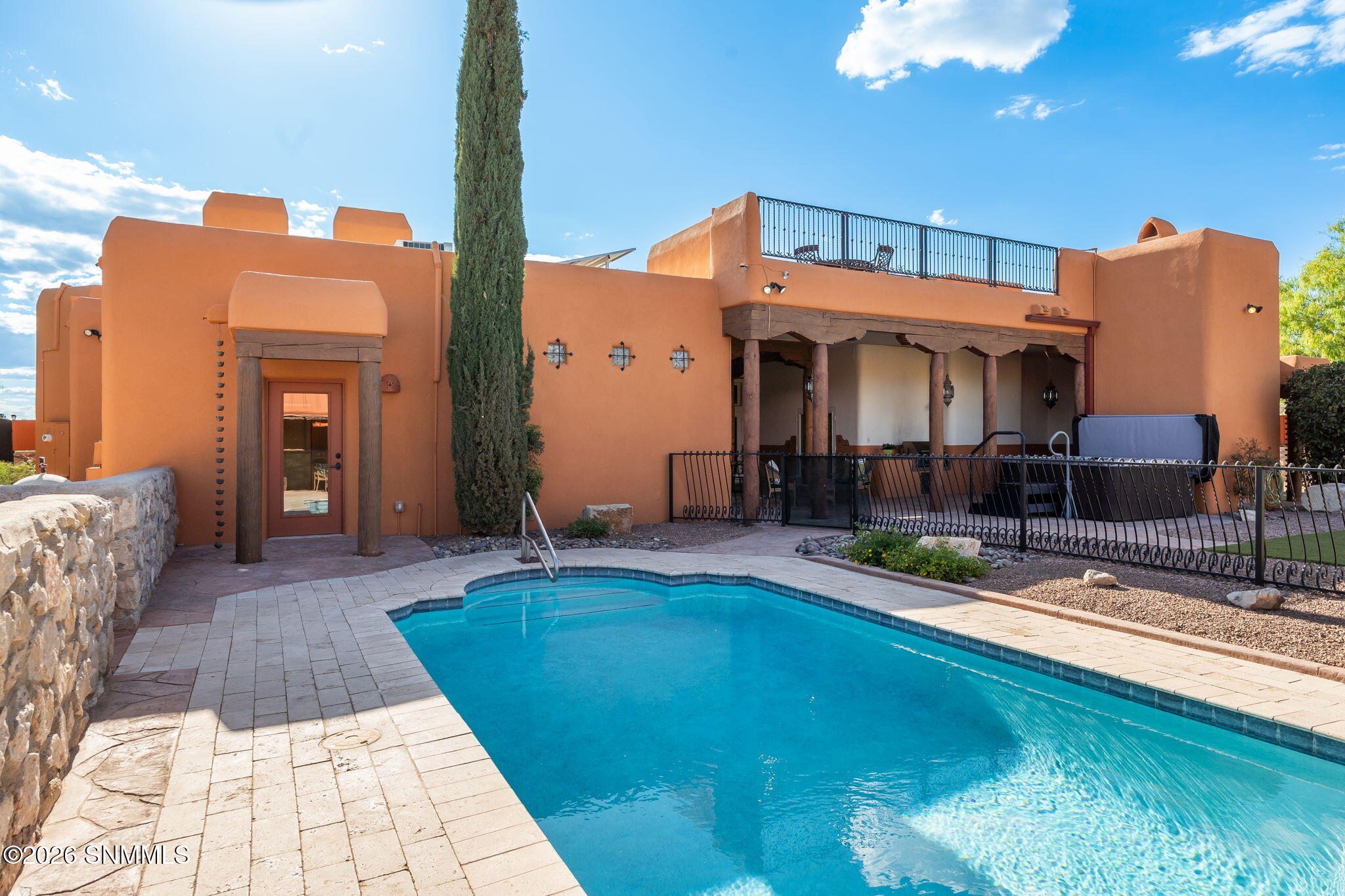 72-web-or-mls-5531-superstition-dr