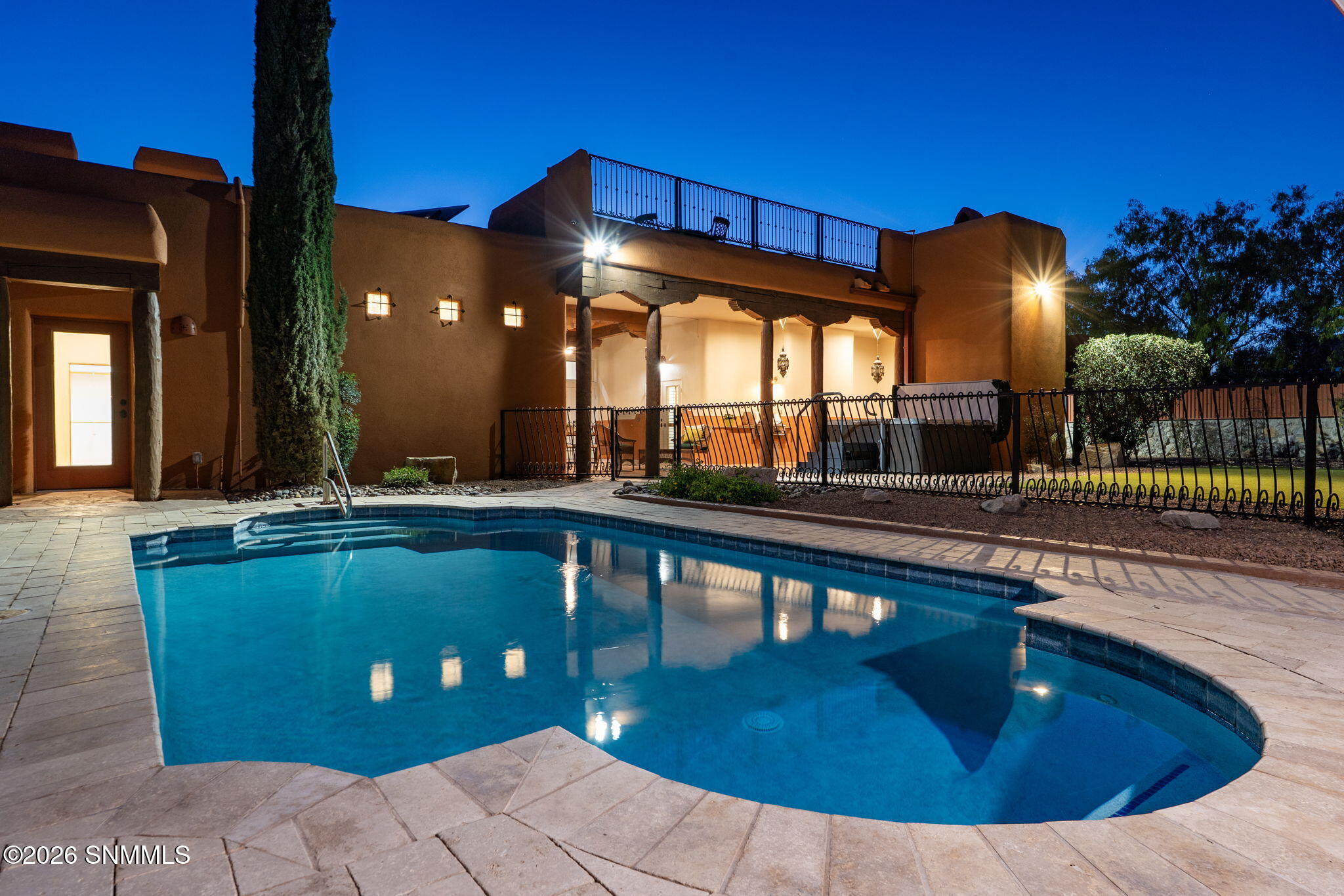 104-web-or-mls-5531-superstition-dr