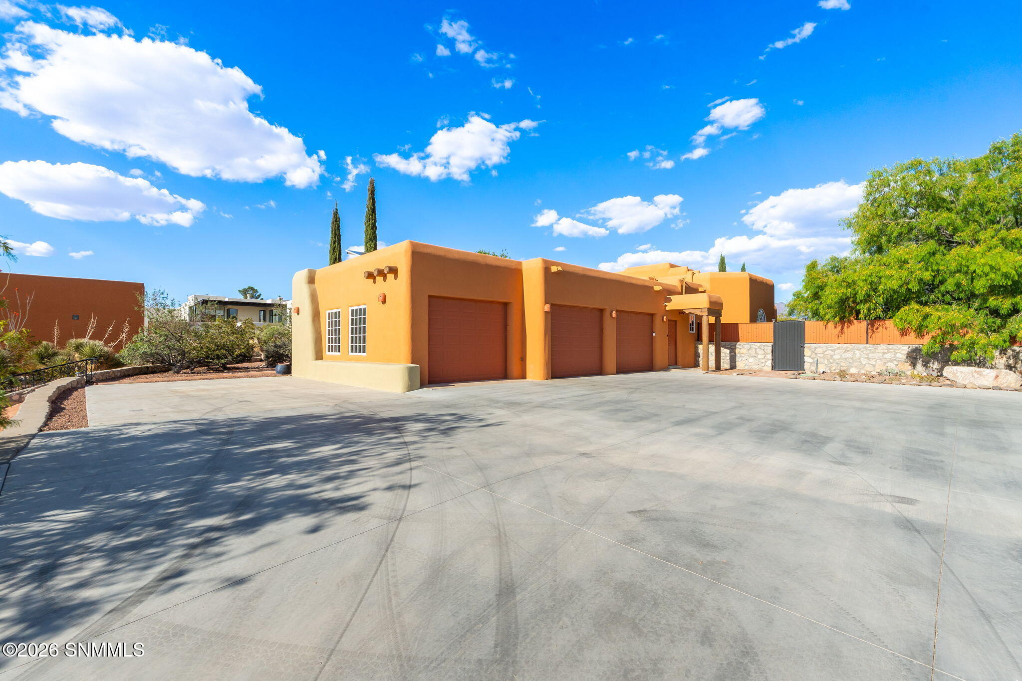 4-web-or-mls-5531-superstition-dr