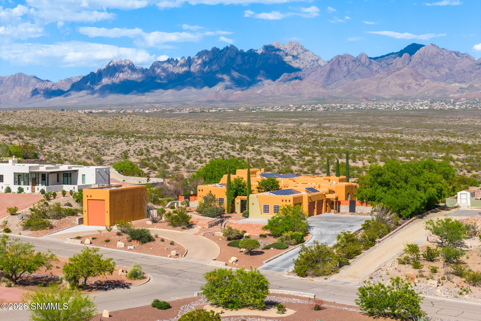 88-web-or-mls-5531-superstition-dr