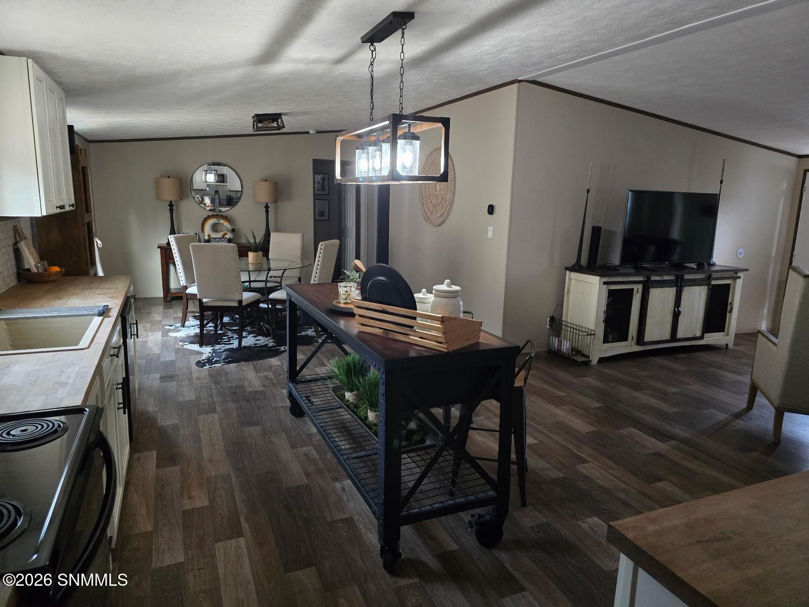 ef5eeb29-89eb-4a97-a1a9-233c1f058fae