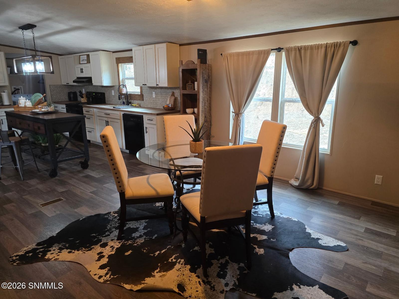 8272a9c8-589f-40ad-8e9c-0a203b88da53