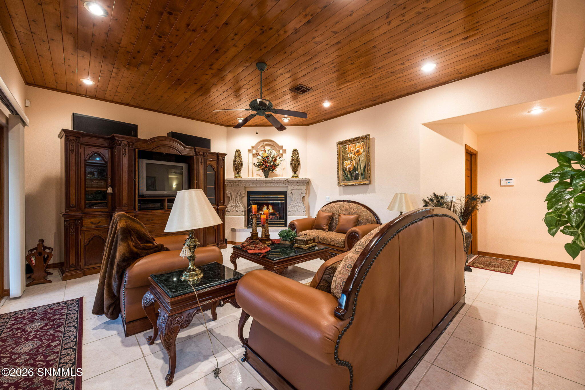 20-web-or-mls-Snappin Homes (Superstitio