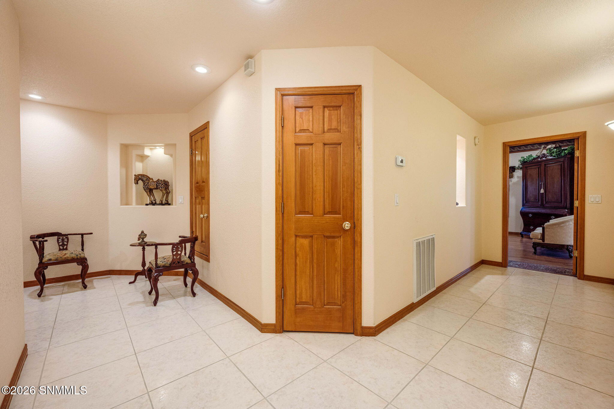 27-web-or-mls-Snappin Homes (Superstitio