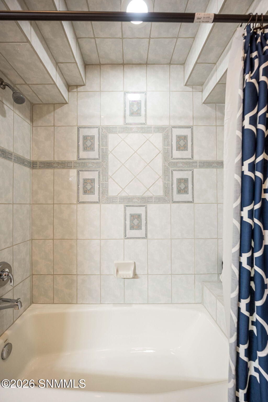 48-web-or-mls-Snappin Homes (Superstitio