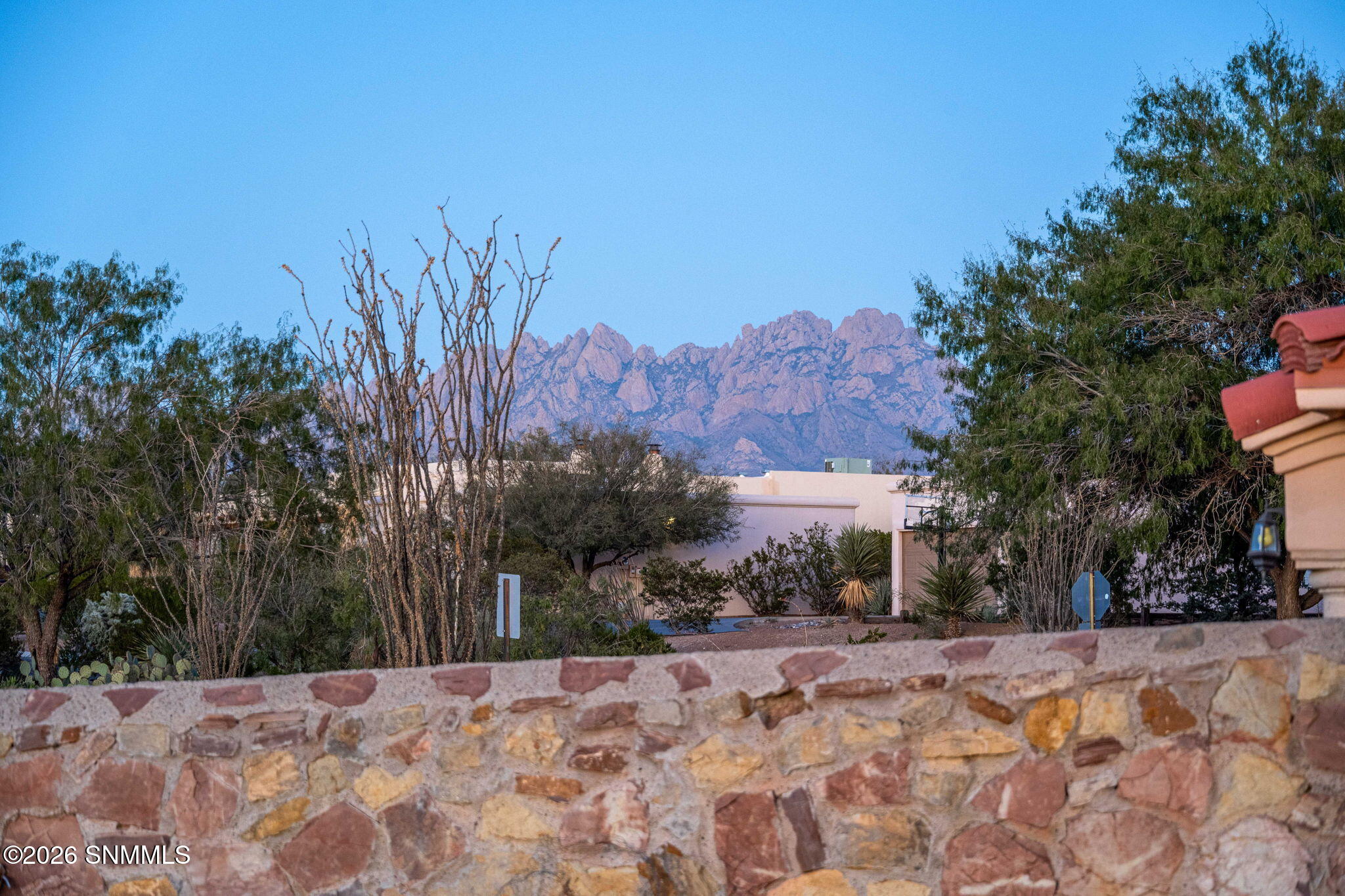 54-web-or-mls-Snappin Homes (Superstitio
