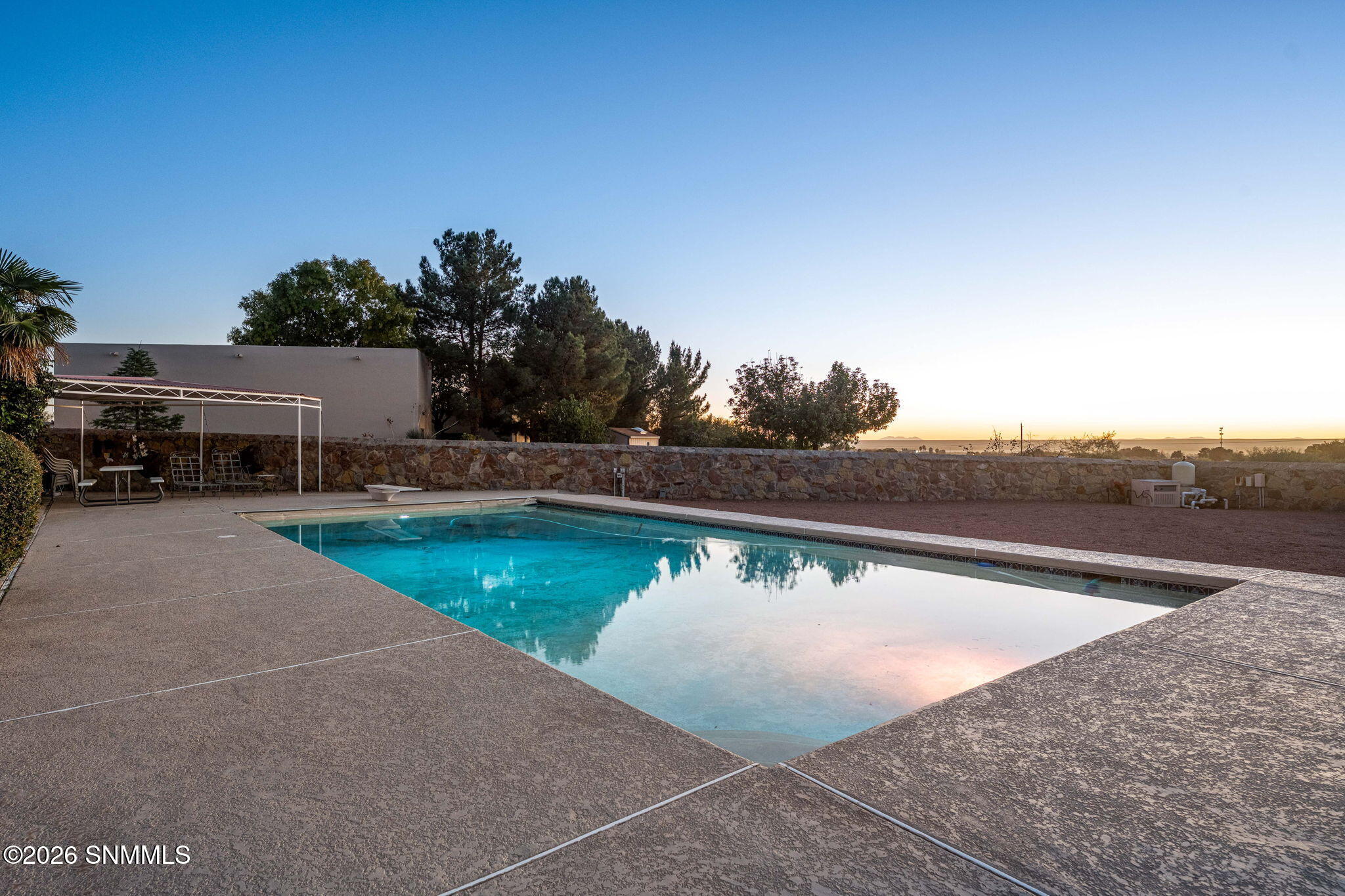 56-web-or-mls-Snappin Homes (Superstitio