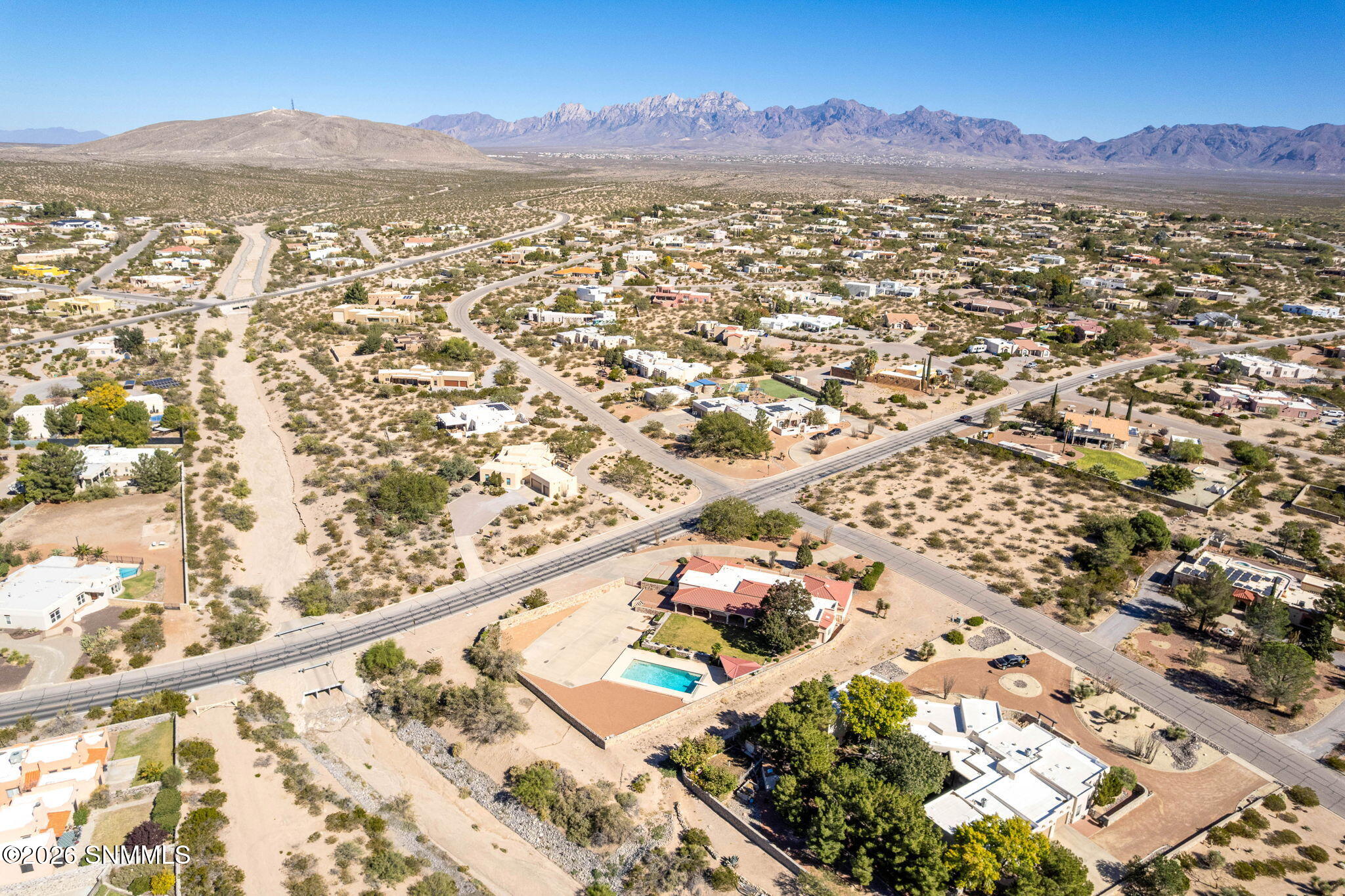 70-web-or-mls-Snappin Homes (Superstitio